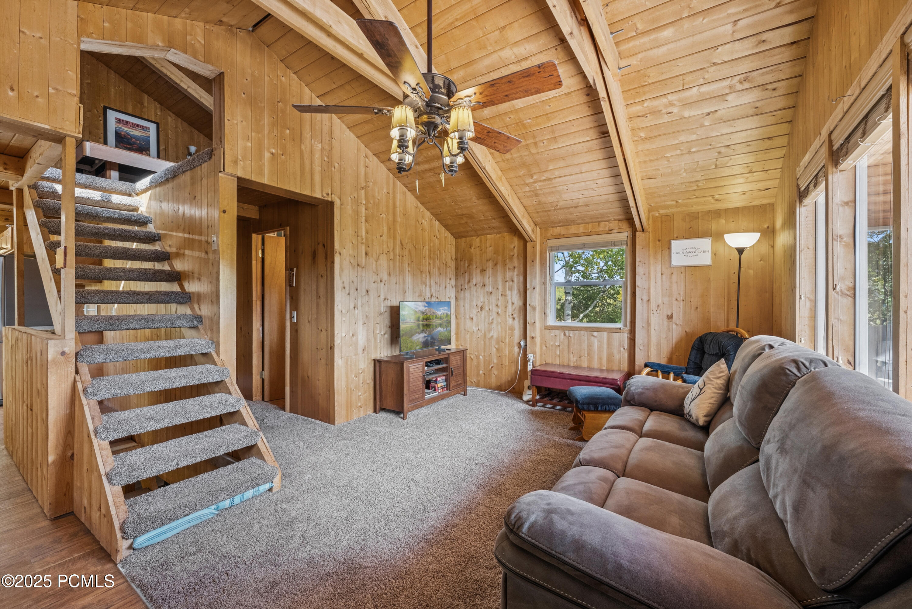 6025 Hoback