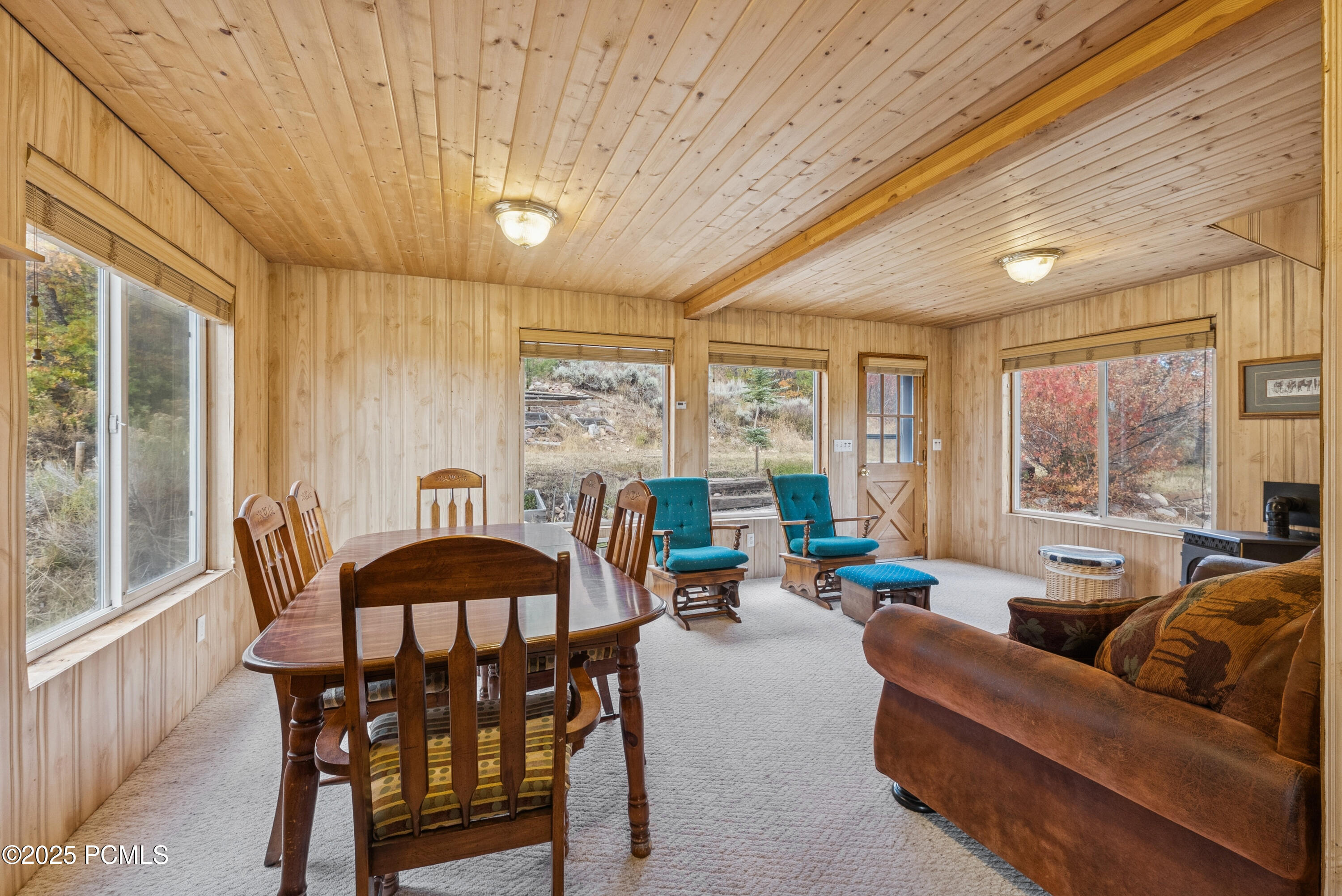 6025 Hoback