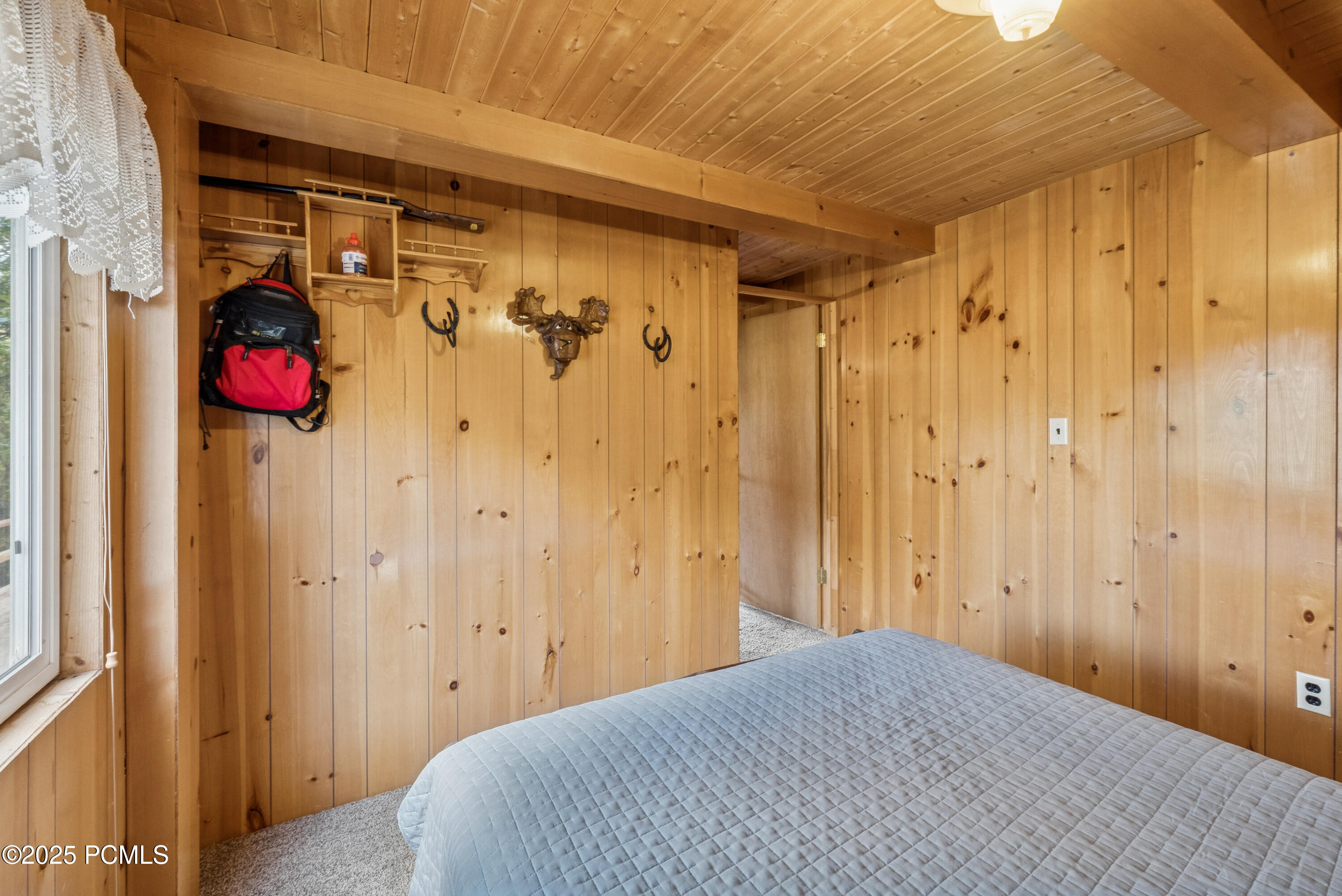 6025 Hoback