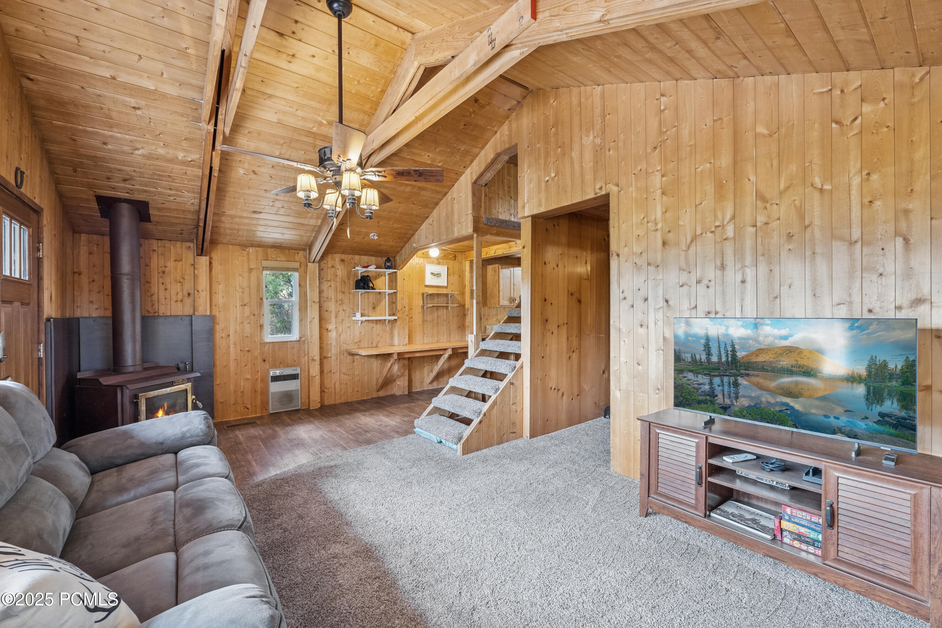 6025 Hoback