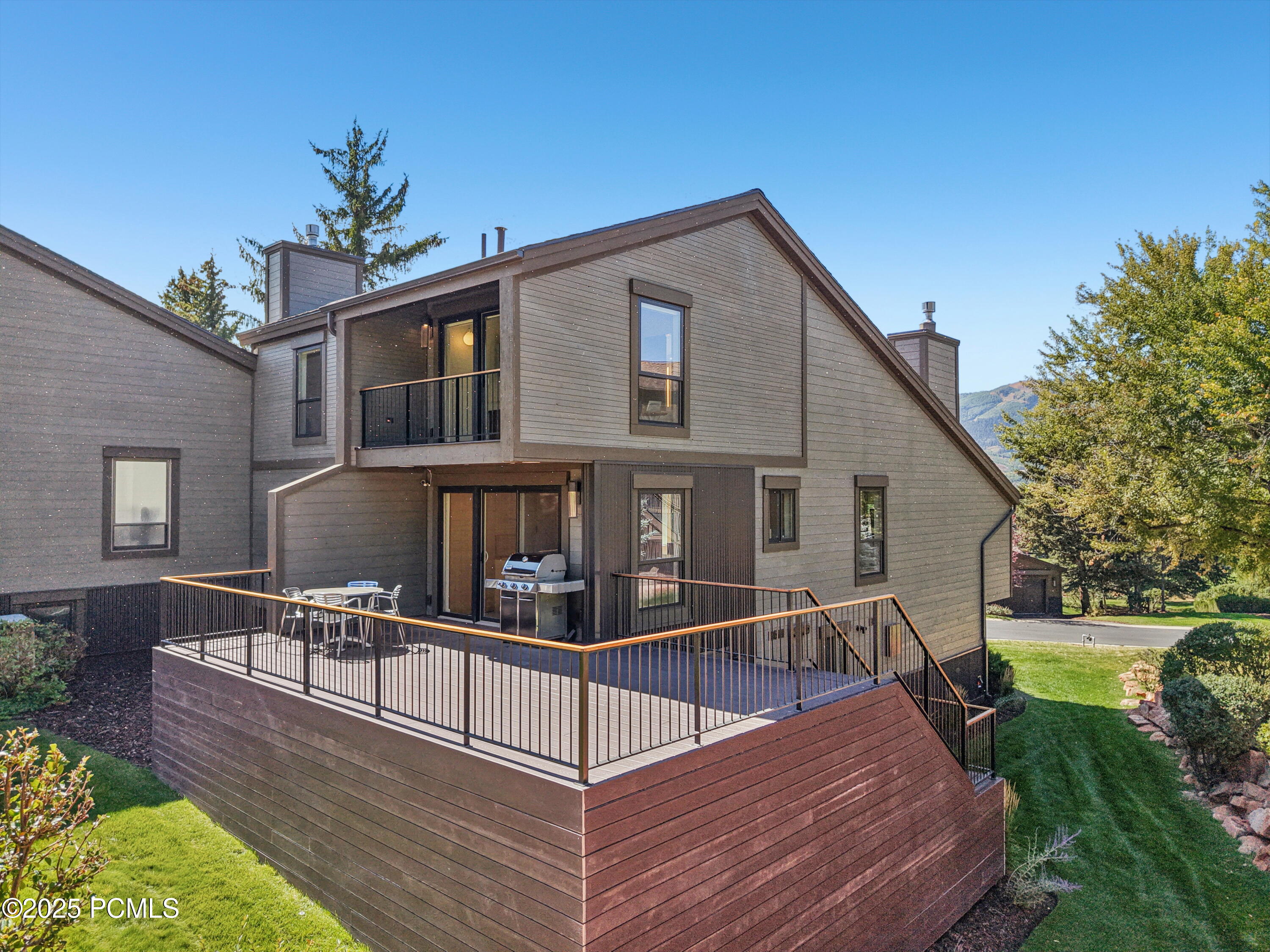 2548 Fairway Village Drive