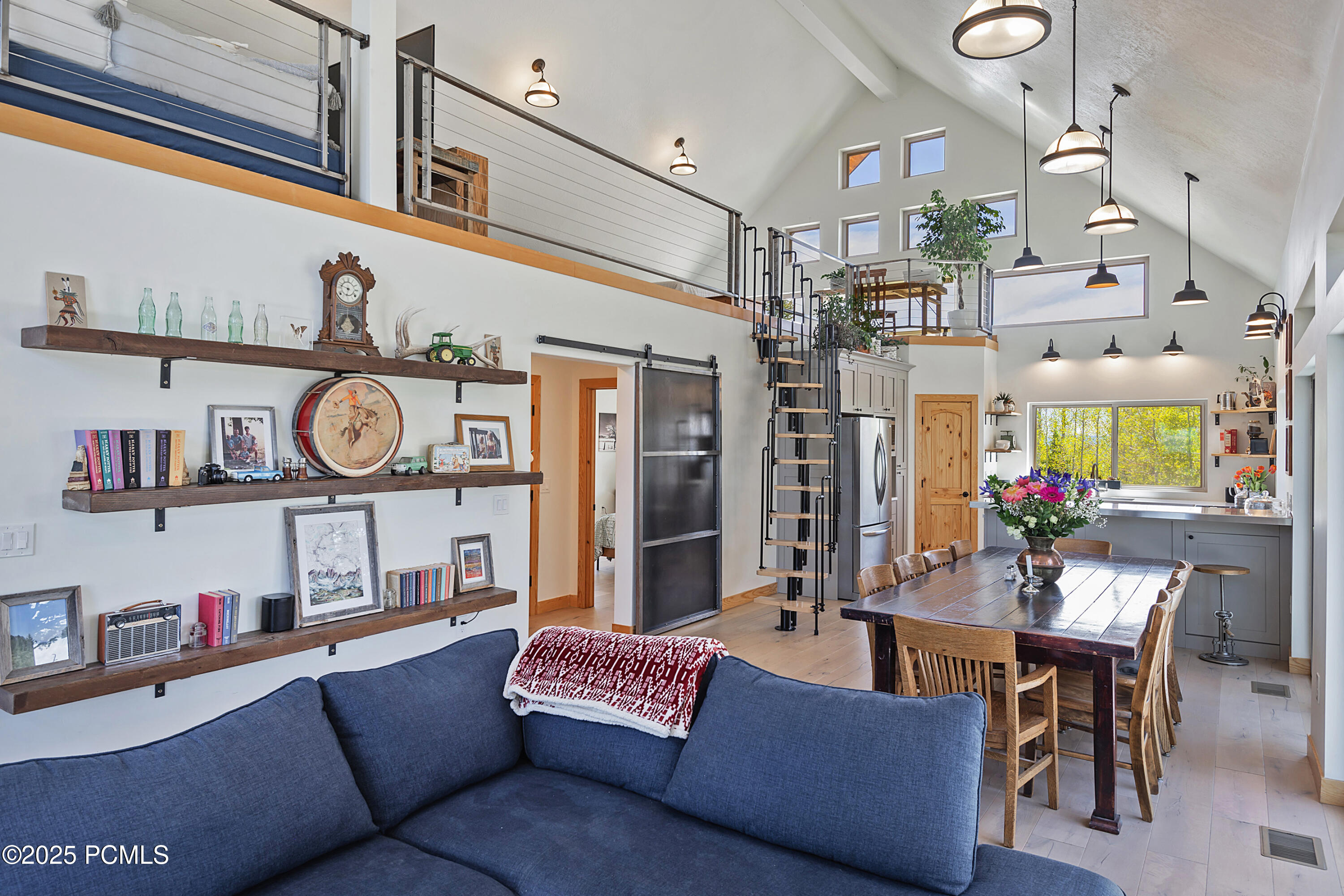 10941 N Hailes Loop Road