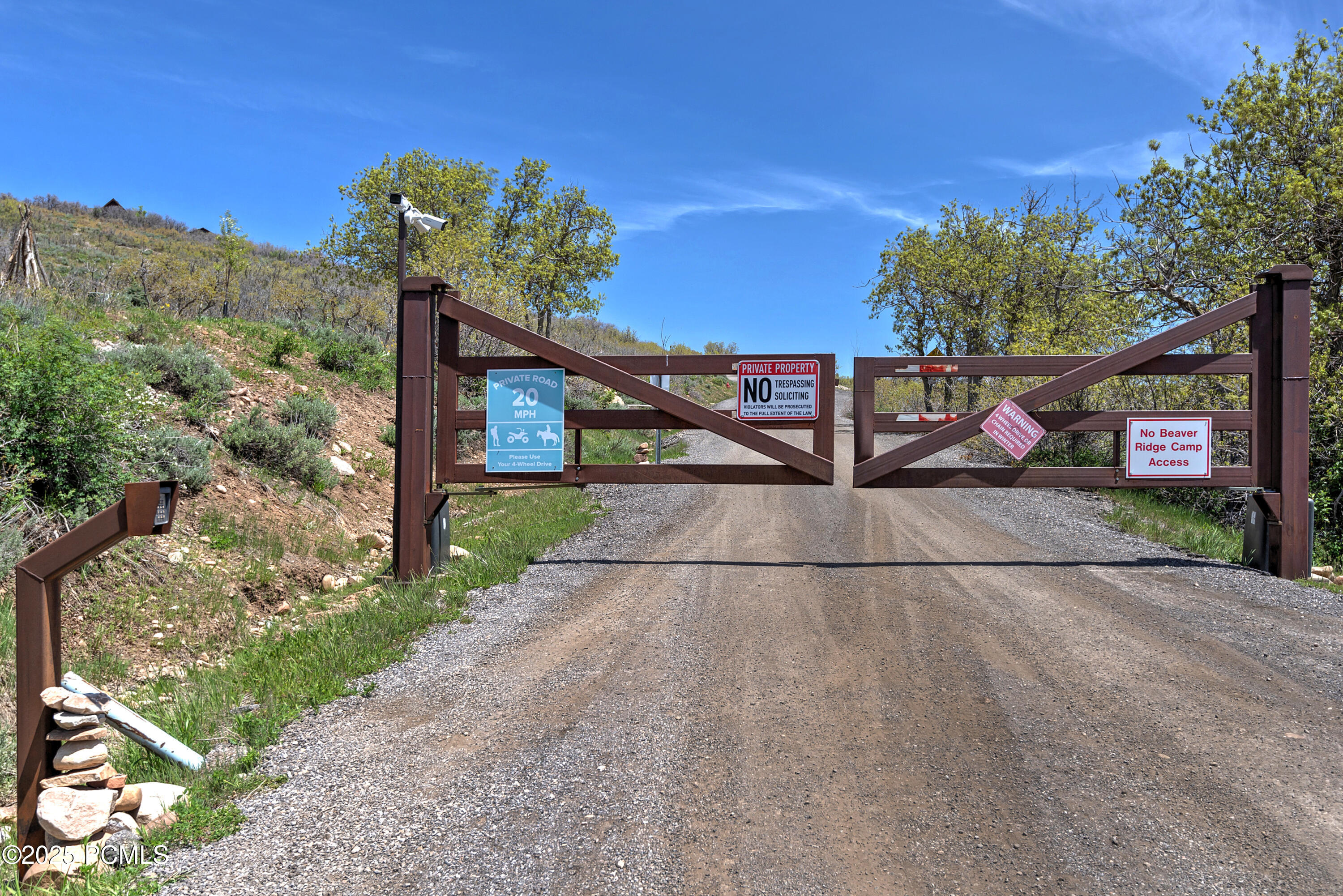 10941 N Hailes Loop Road