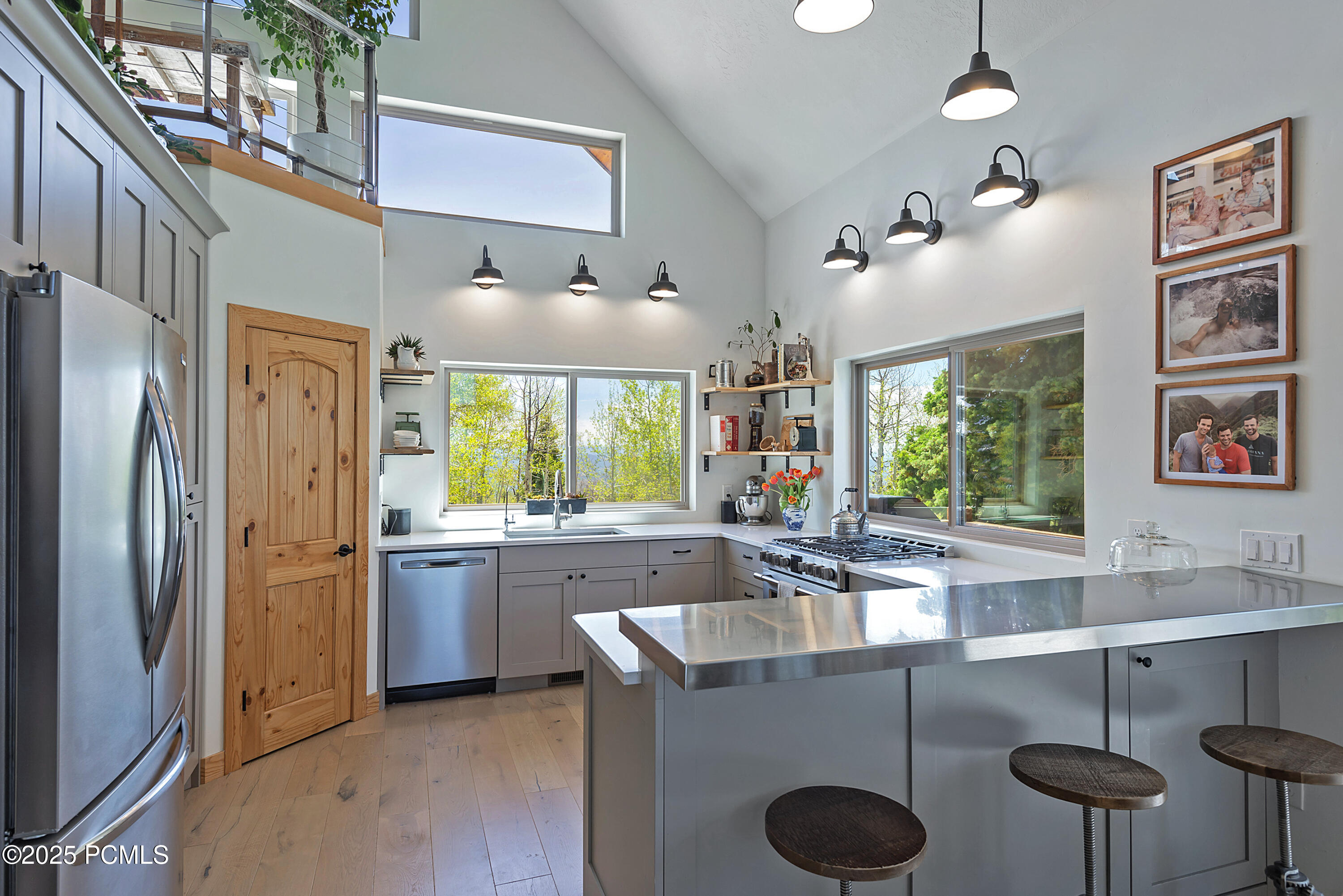 10941 N Hailes Loop Road