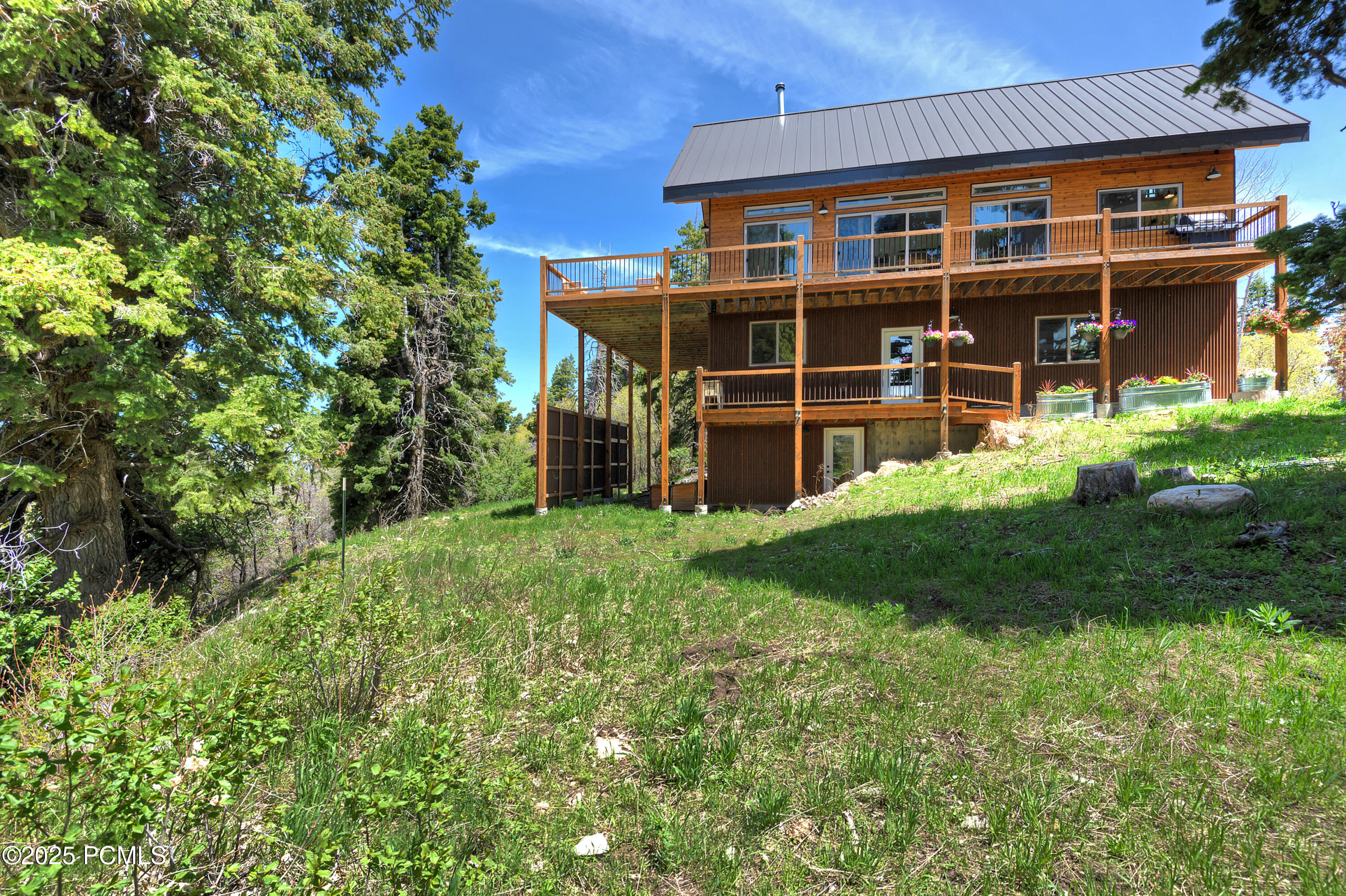 10941 N Hailes Loop Road