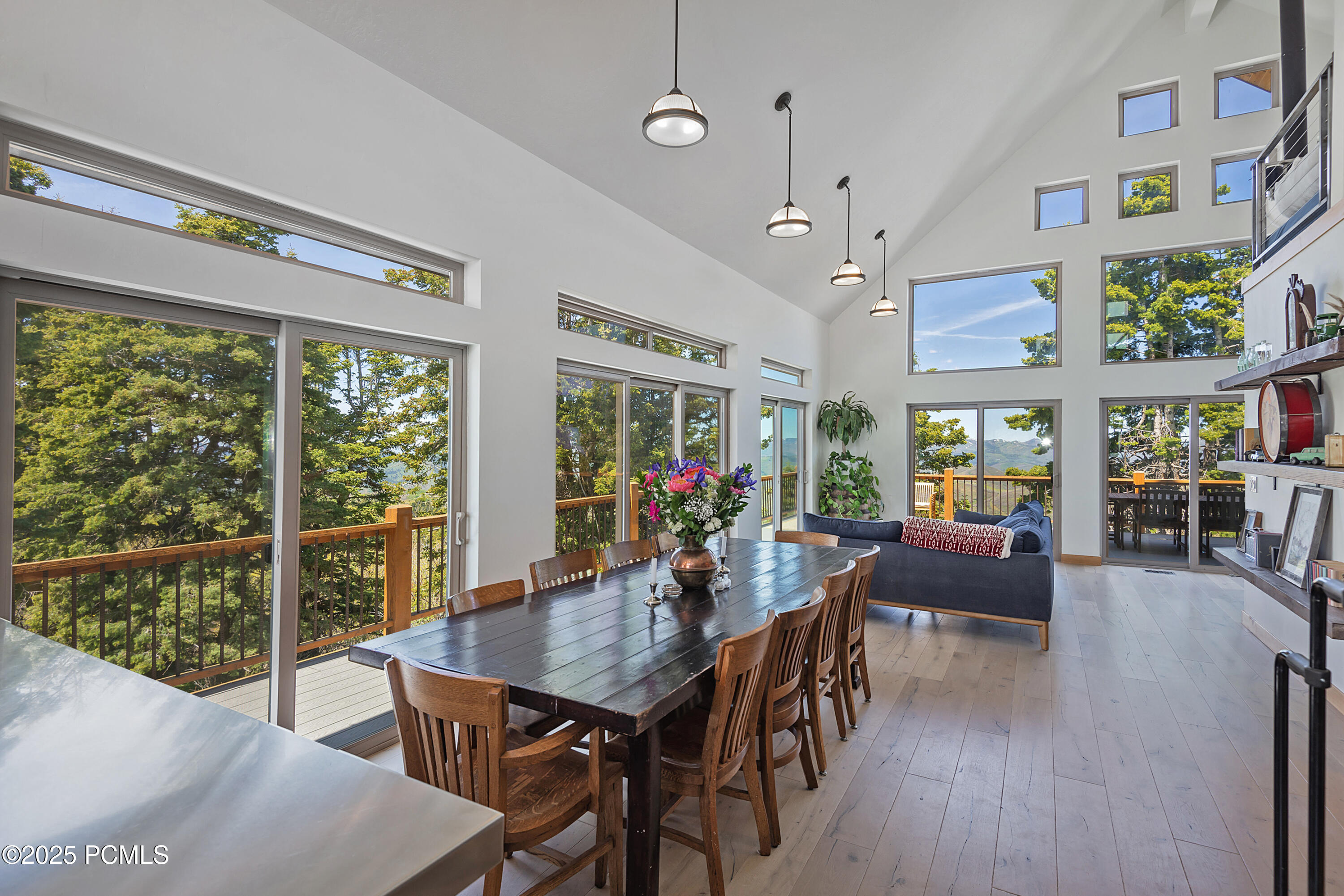 10941 N Hailes Loop Road