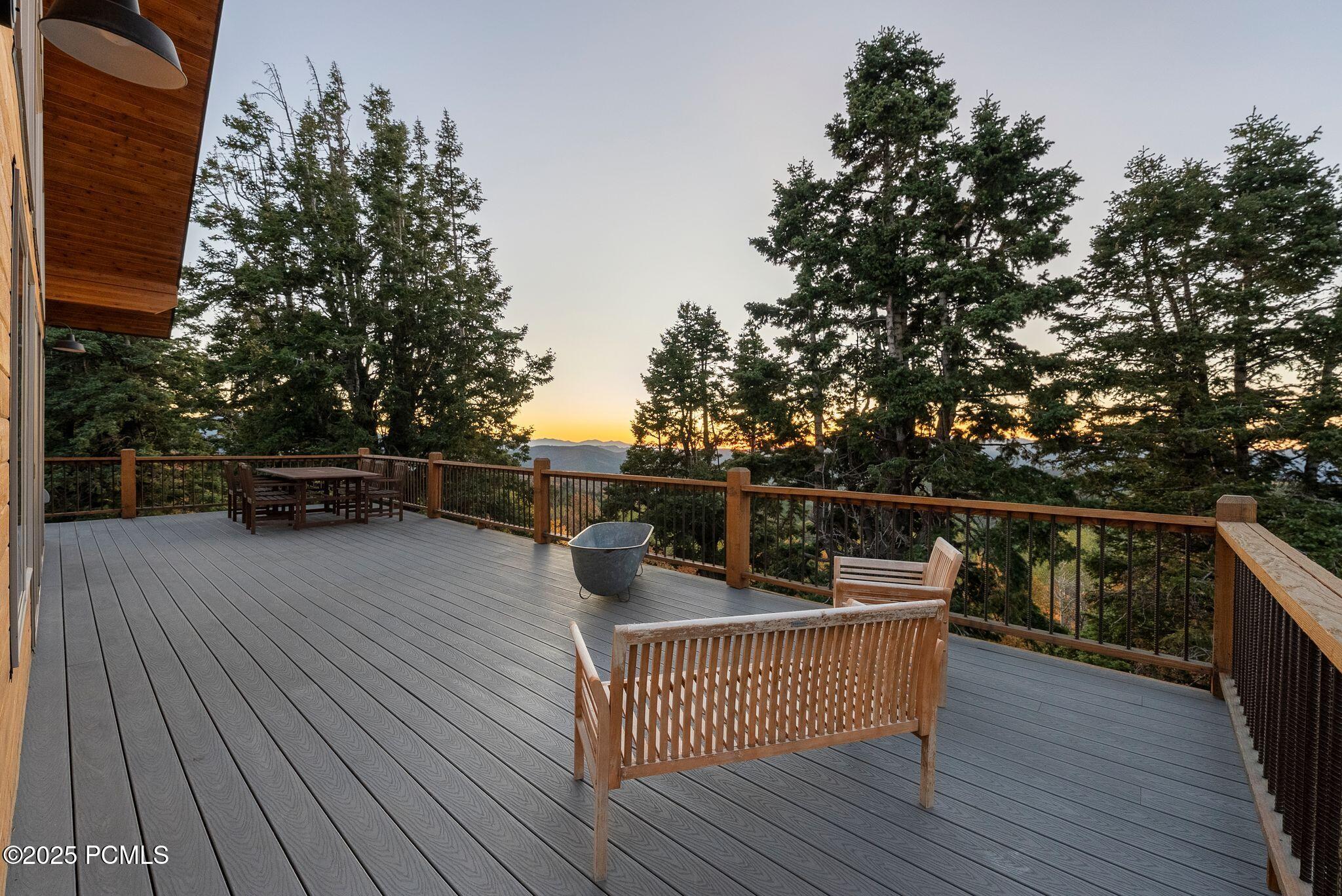 10941 N Hailes Loop Road