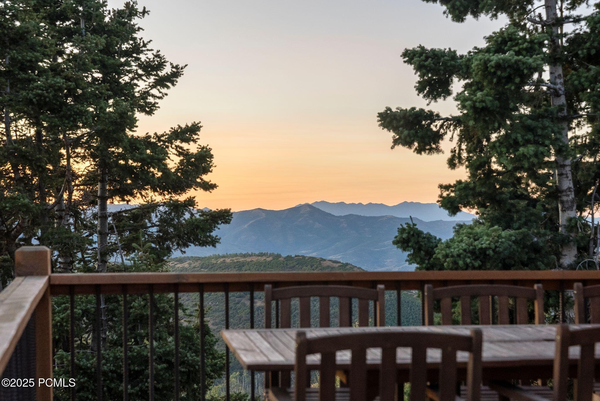 10941 N Hailes Loop Road