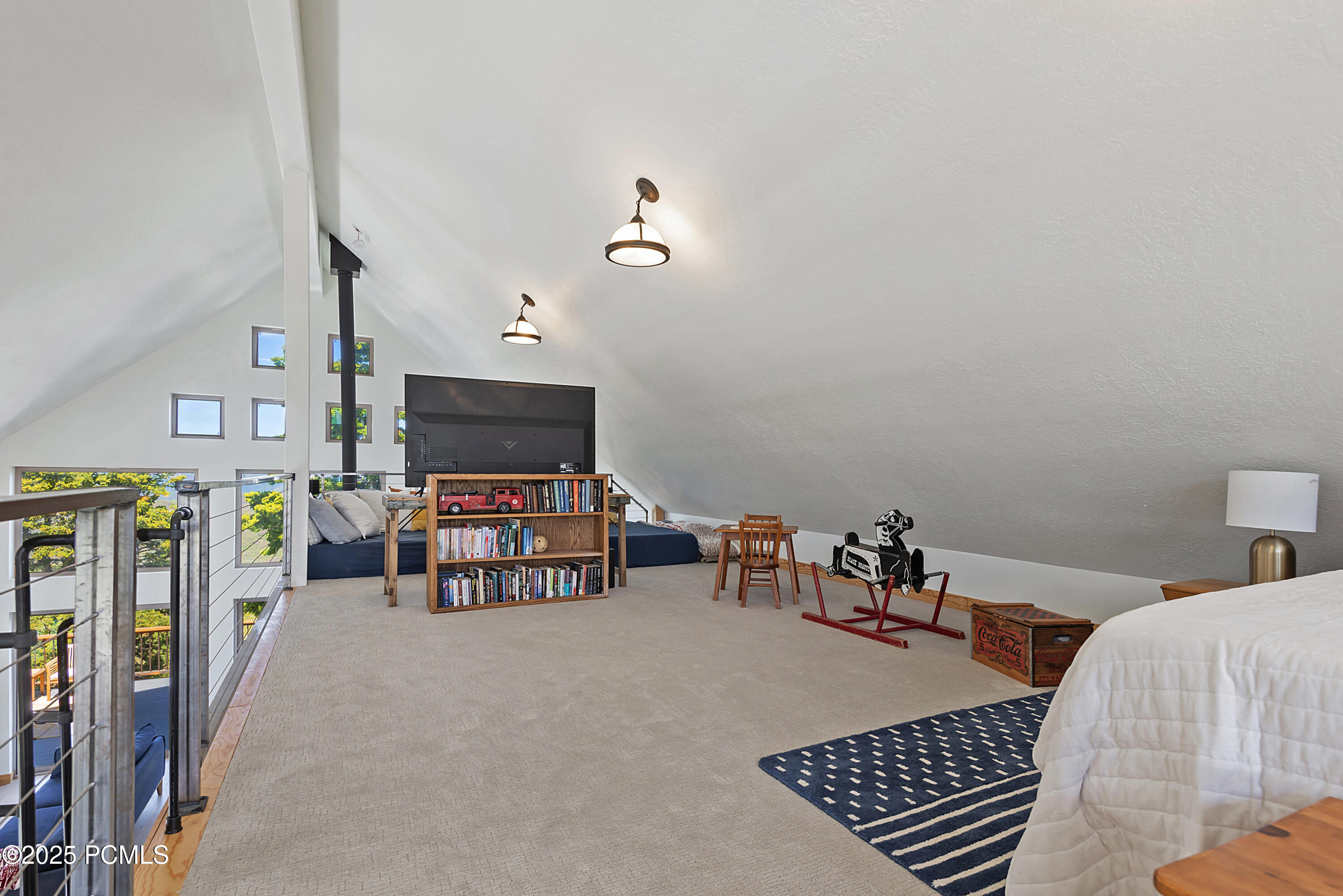 10941 N Hailes Loop Road