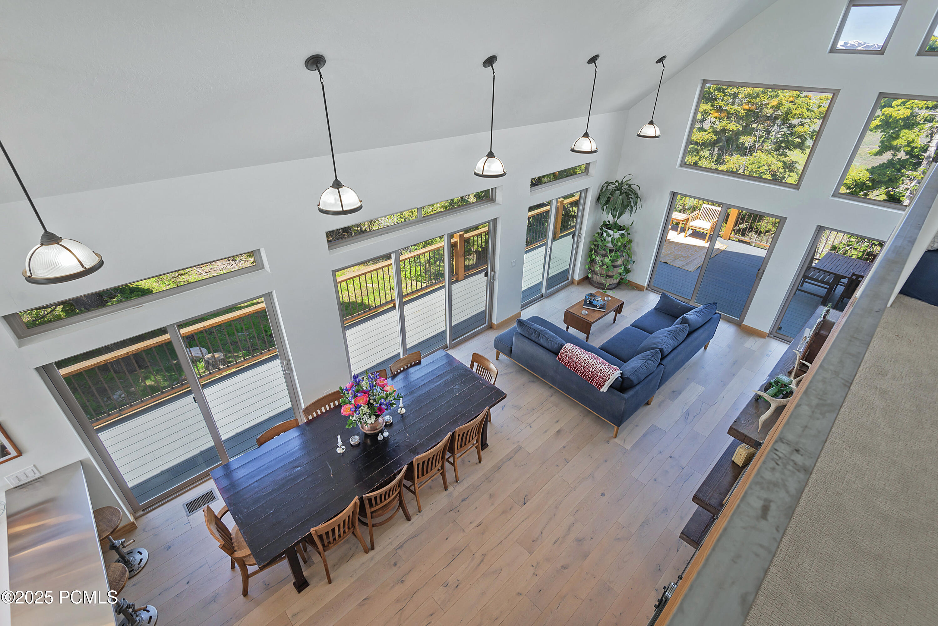 10941 N Hailes Loop Road