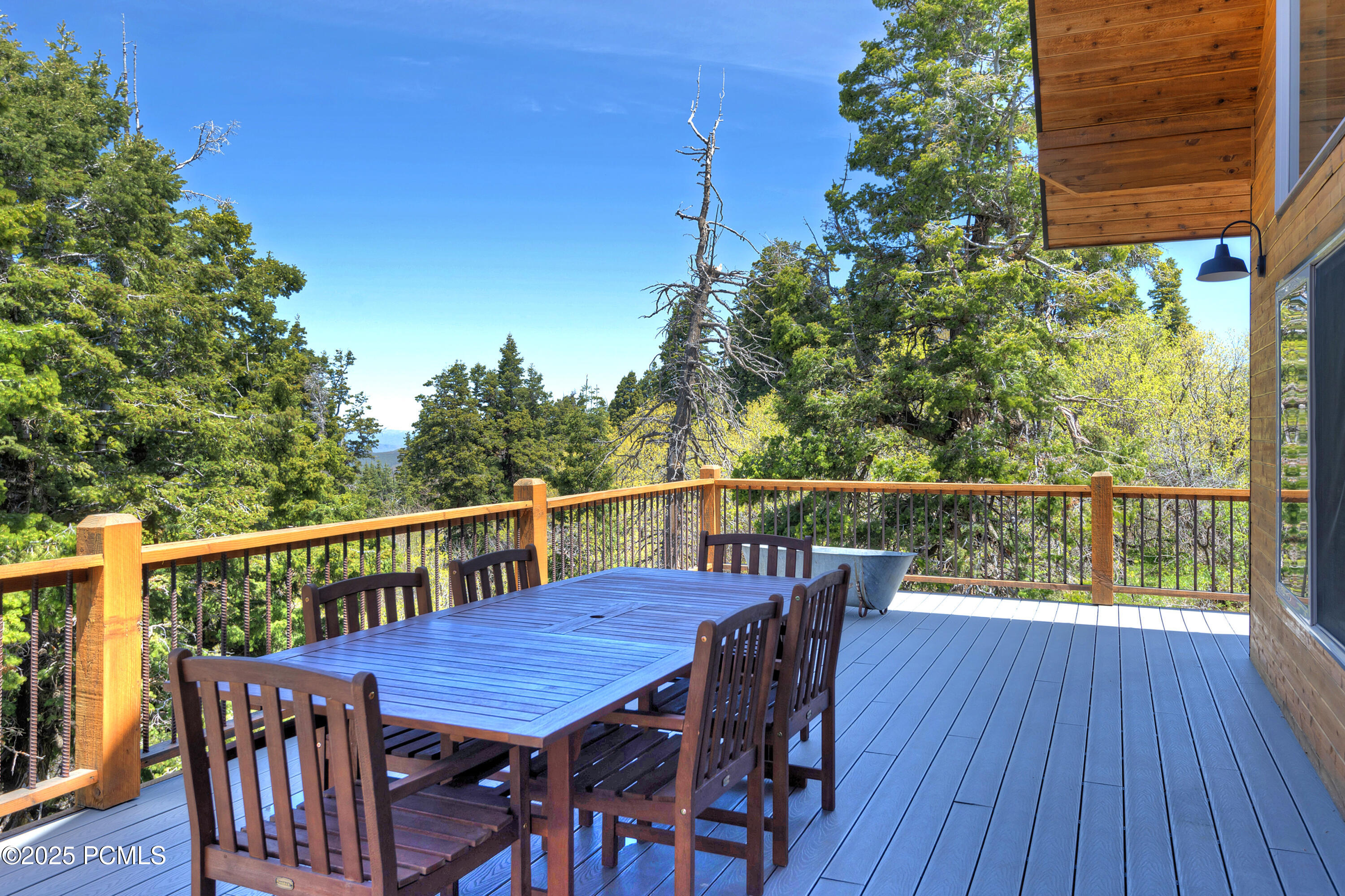 10941 N Hailes Loop Road