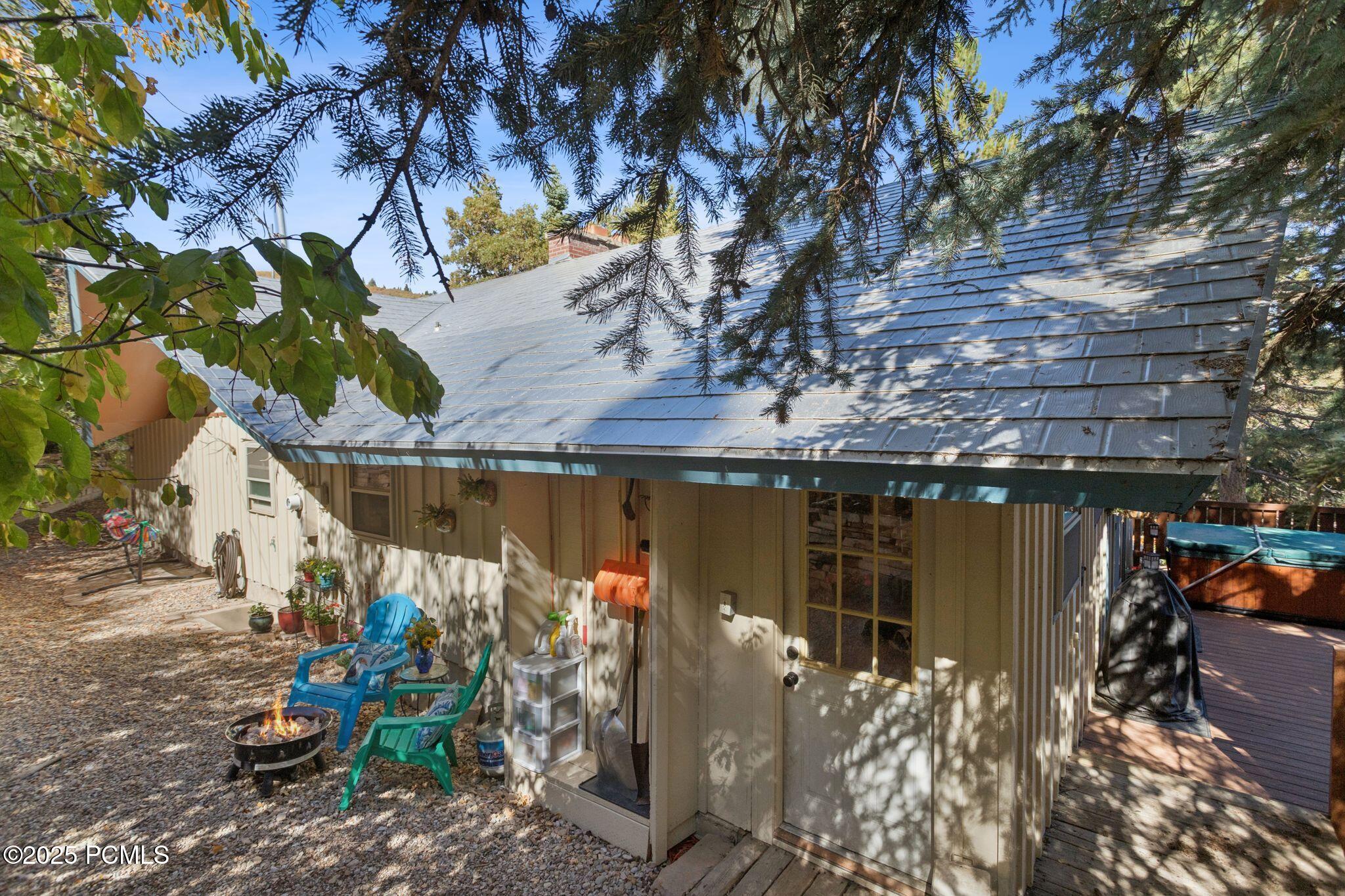 135 Crestview Drive