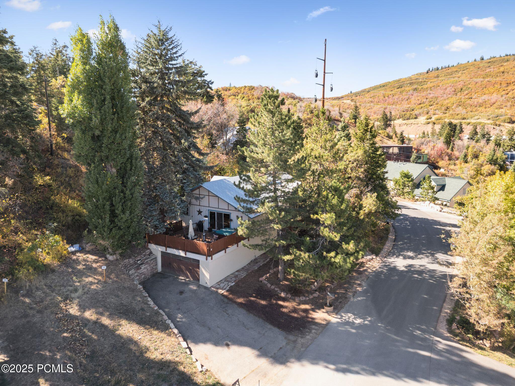 135 Crestview Drive