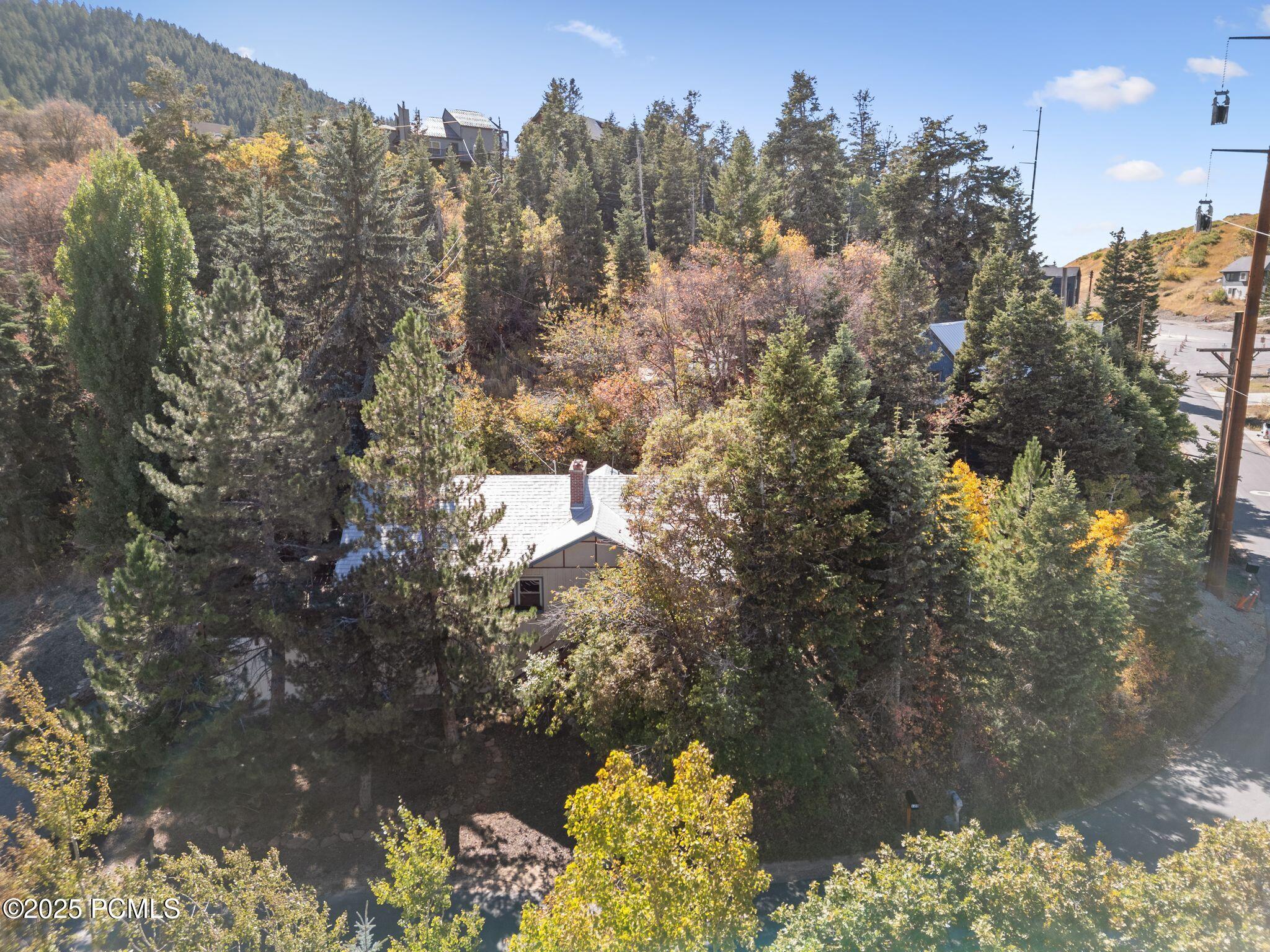 135 Crestview Drive