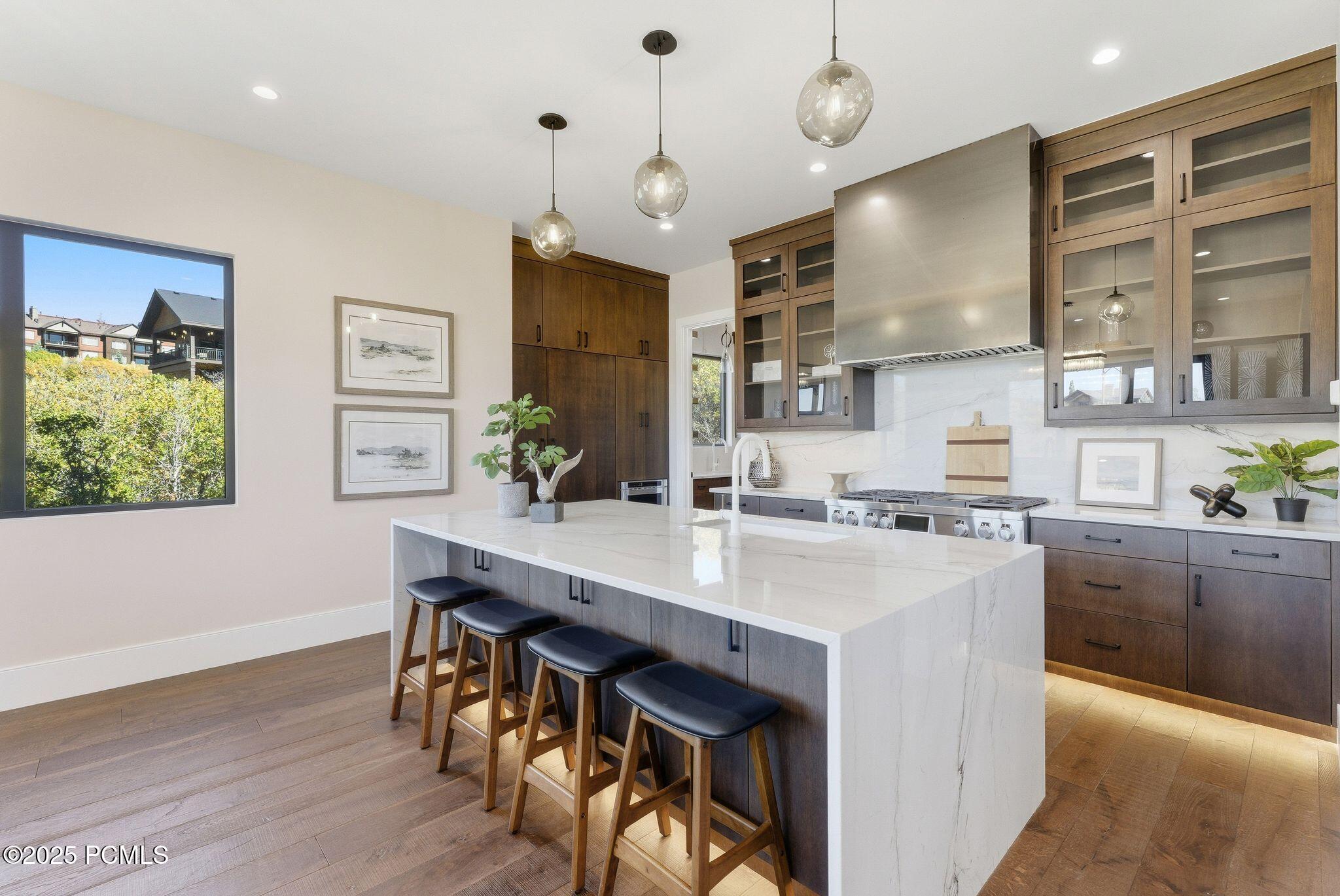 1385 E Lasso Trail