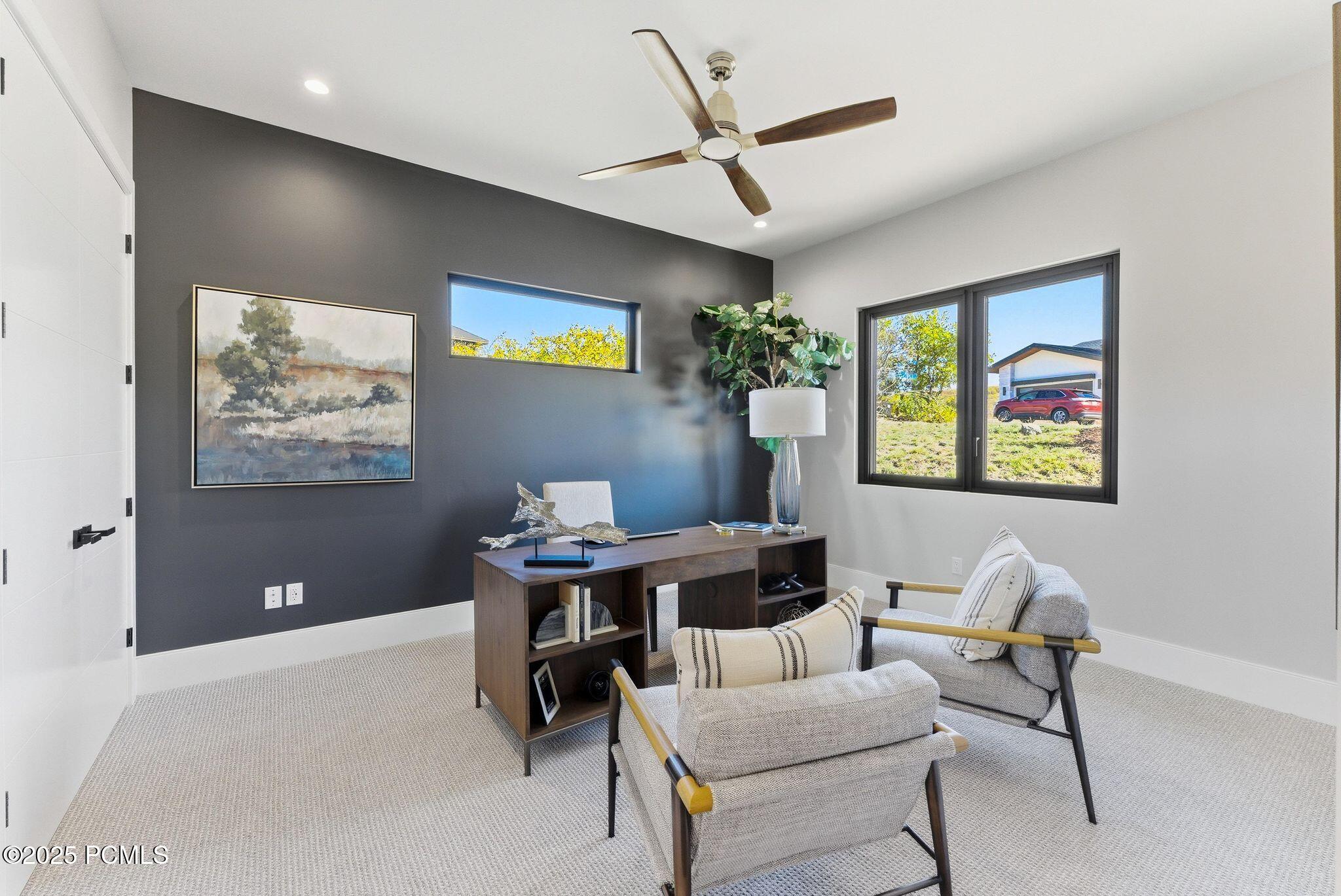 1385 E Lasso Trail