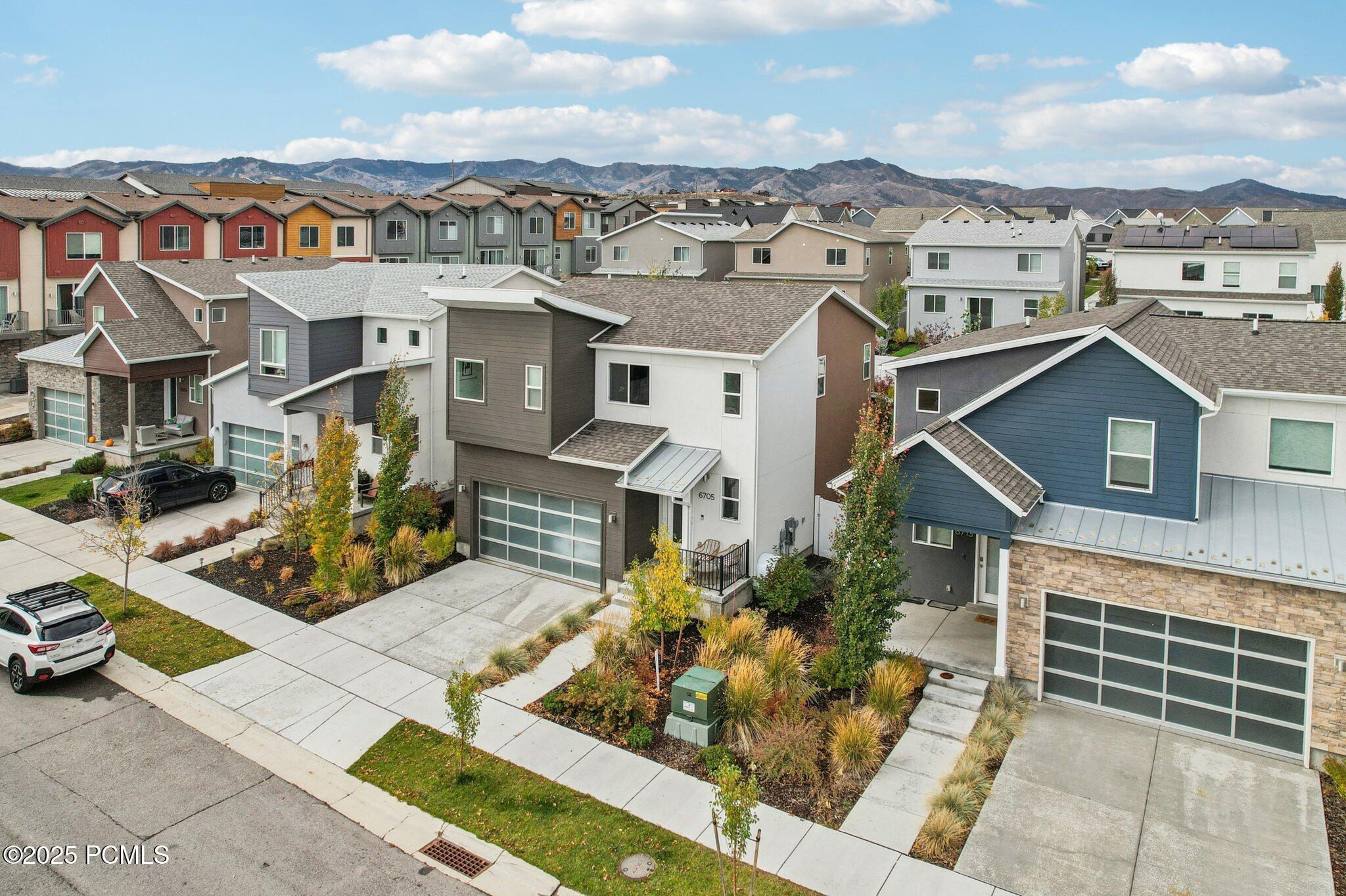 6705 Serviceberry Drive