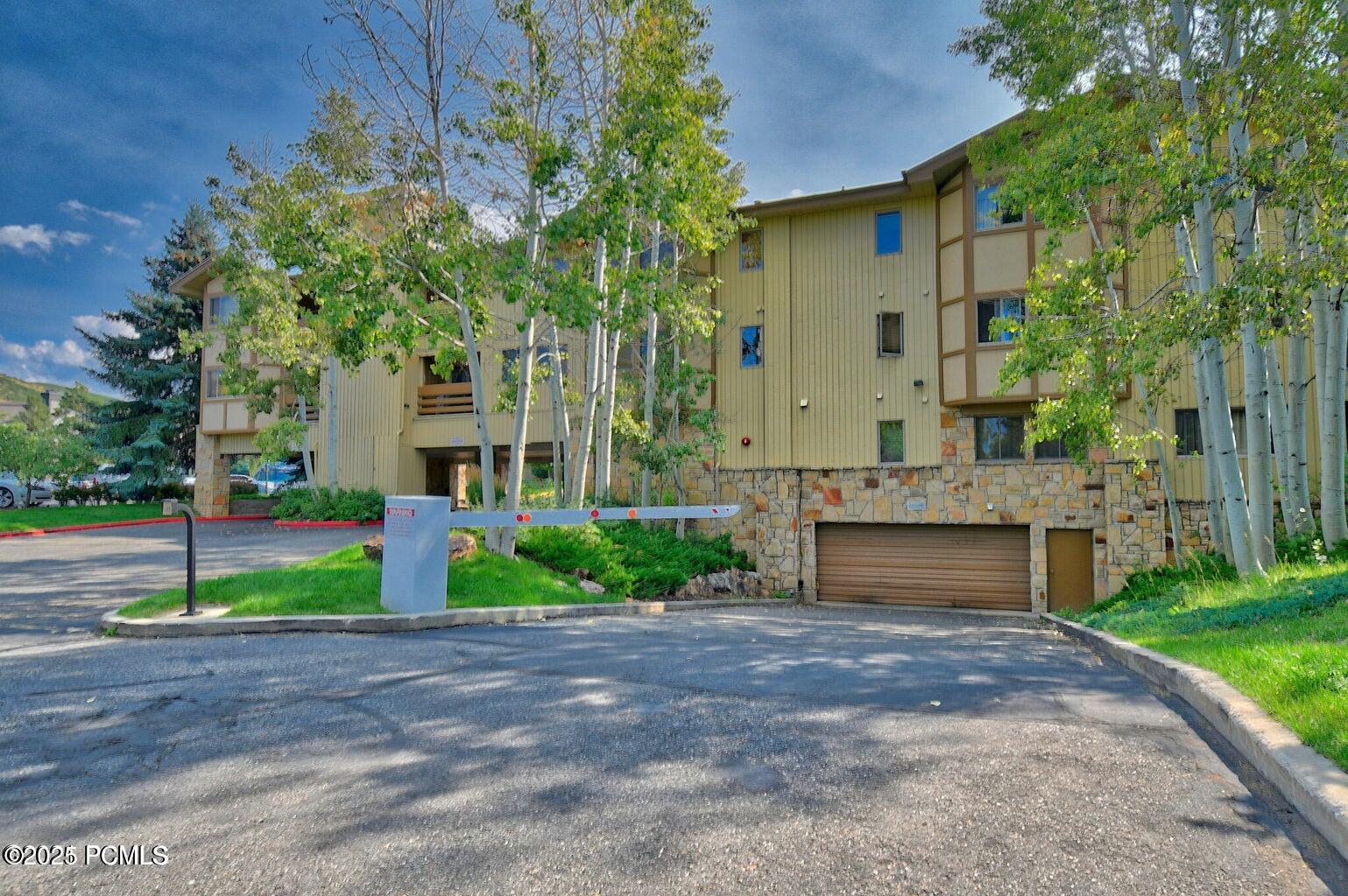 1585 Empire Avenue, 205, Park City Unit: 205