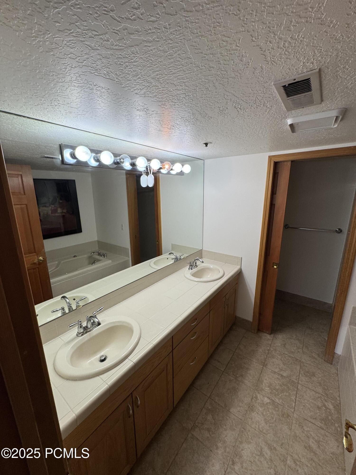 1585 Empire Avenue, 205, Park City Unit: 205