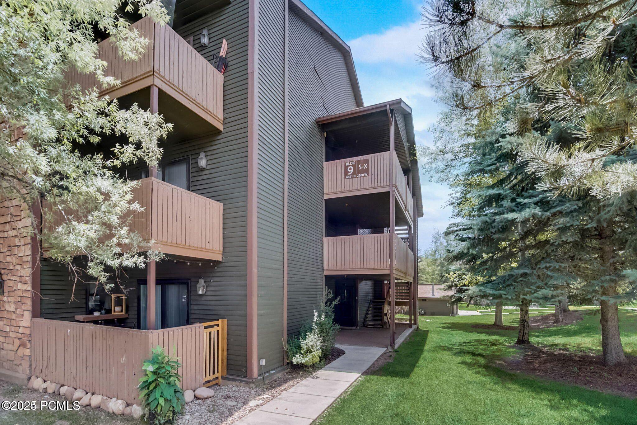6861 N 2200 West, Apt 9w, Park City Unit: Apt 9w