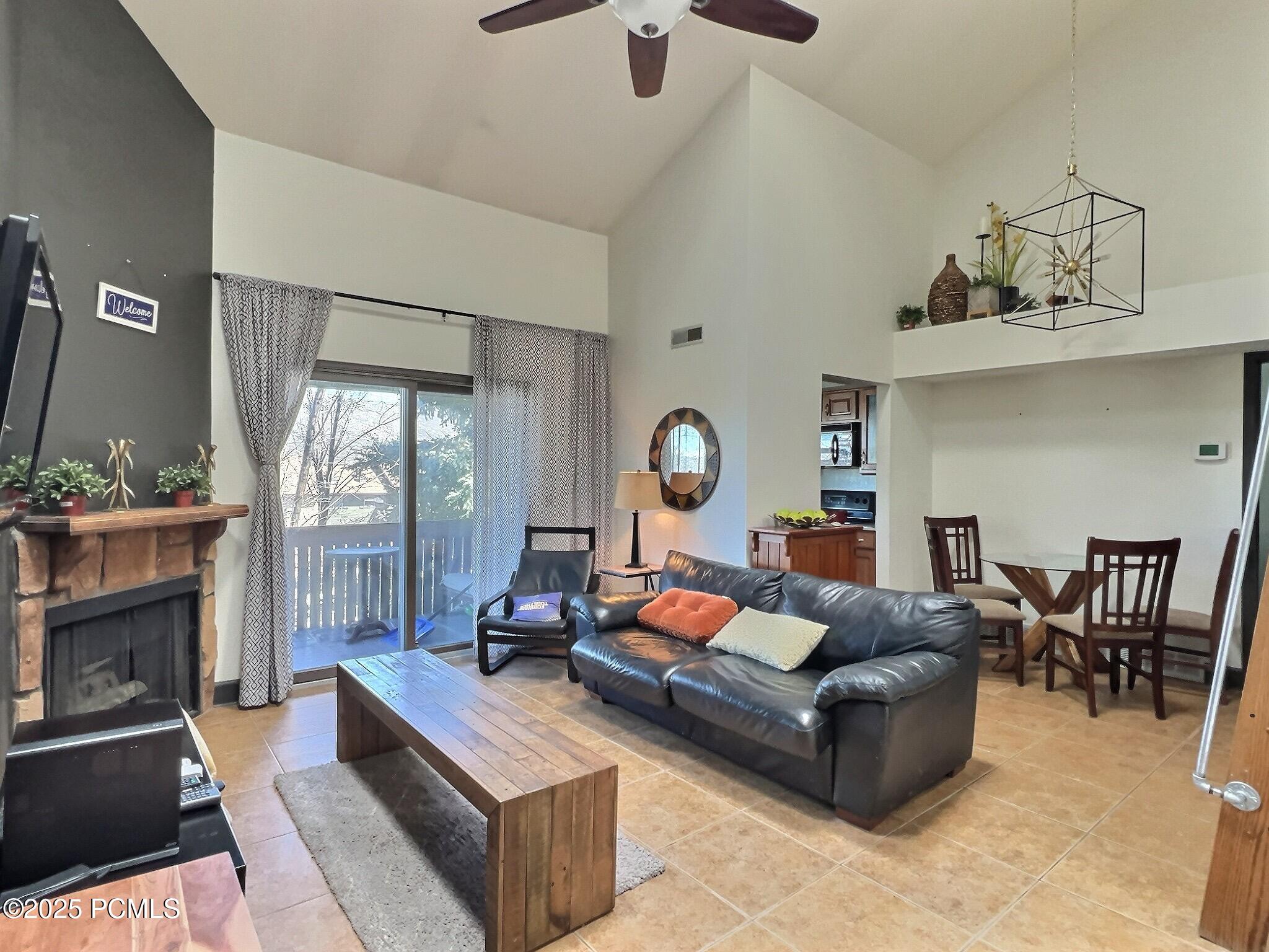 6861 N 2200 West, Apt 9w, Park City Unit: Apt 9w
