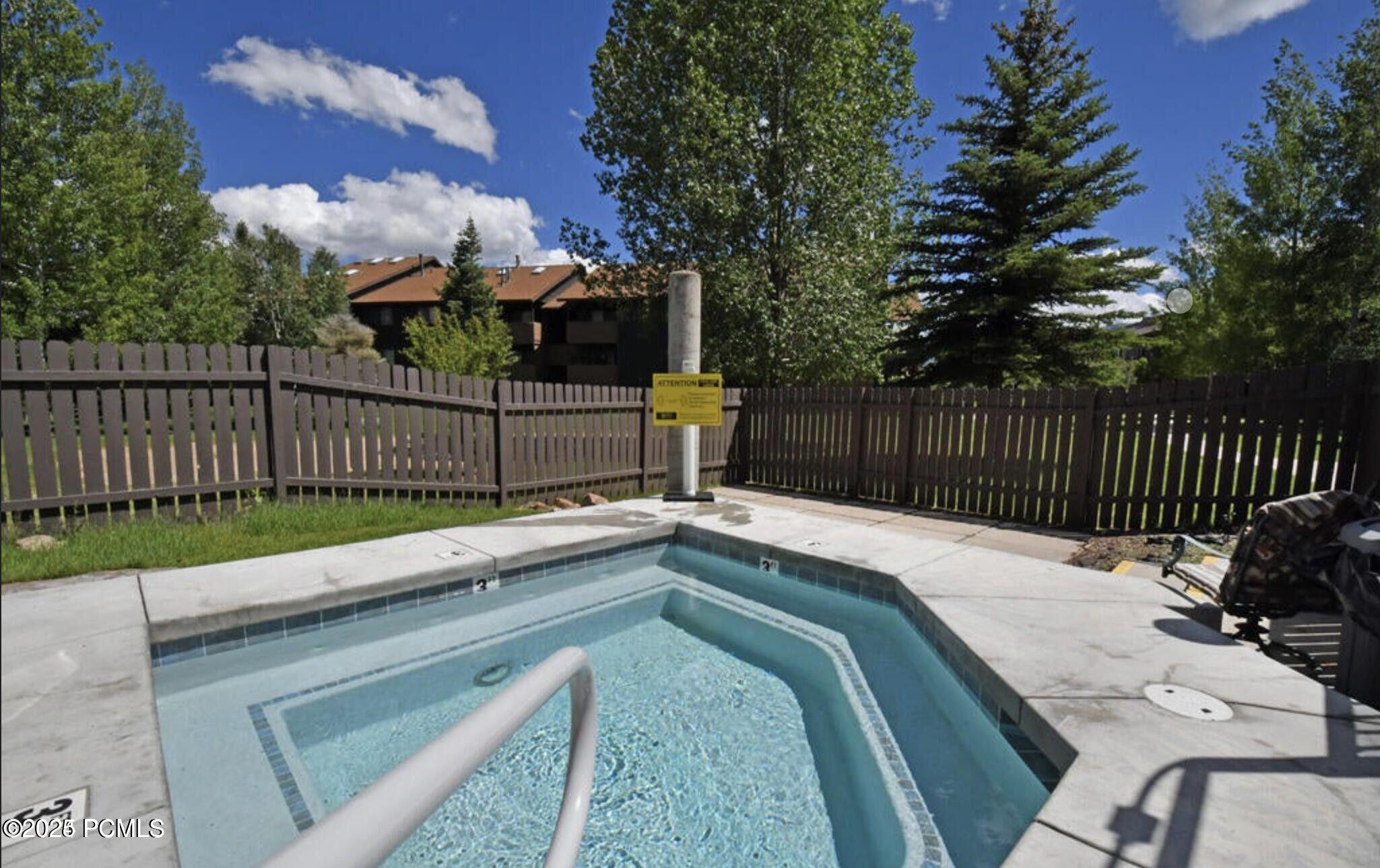 6861 N 2200 West, Apt 9w, Park City Unit: Apt 9w