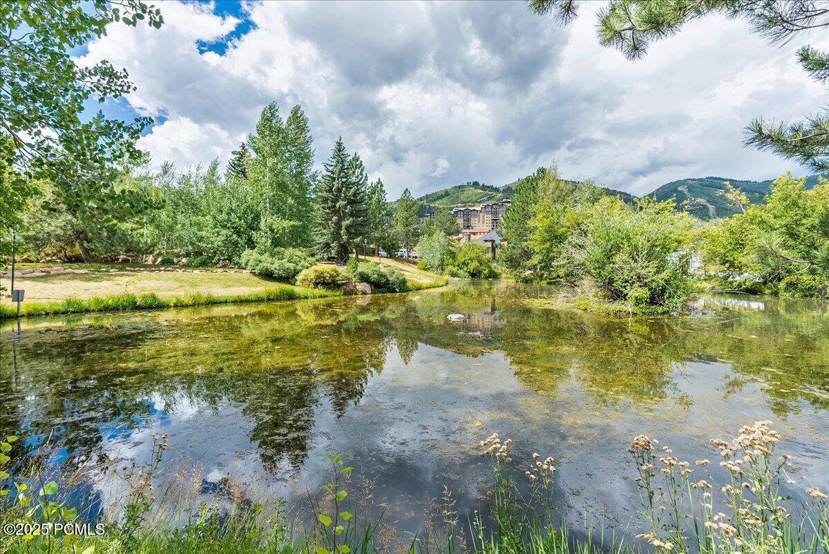 2100 Canyons Resort Drive, 14-D-1