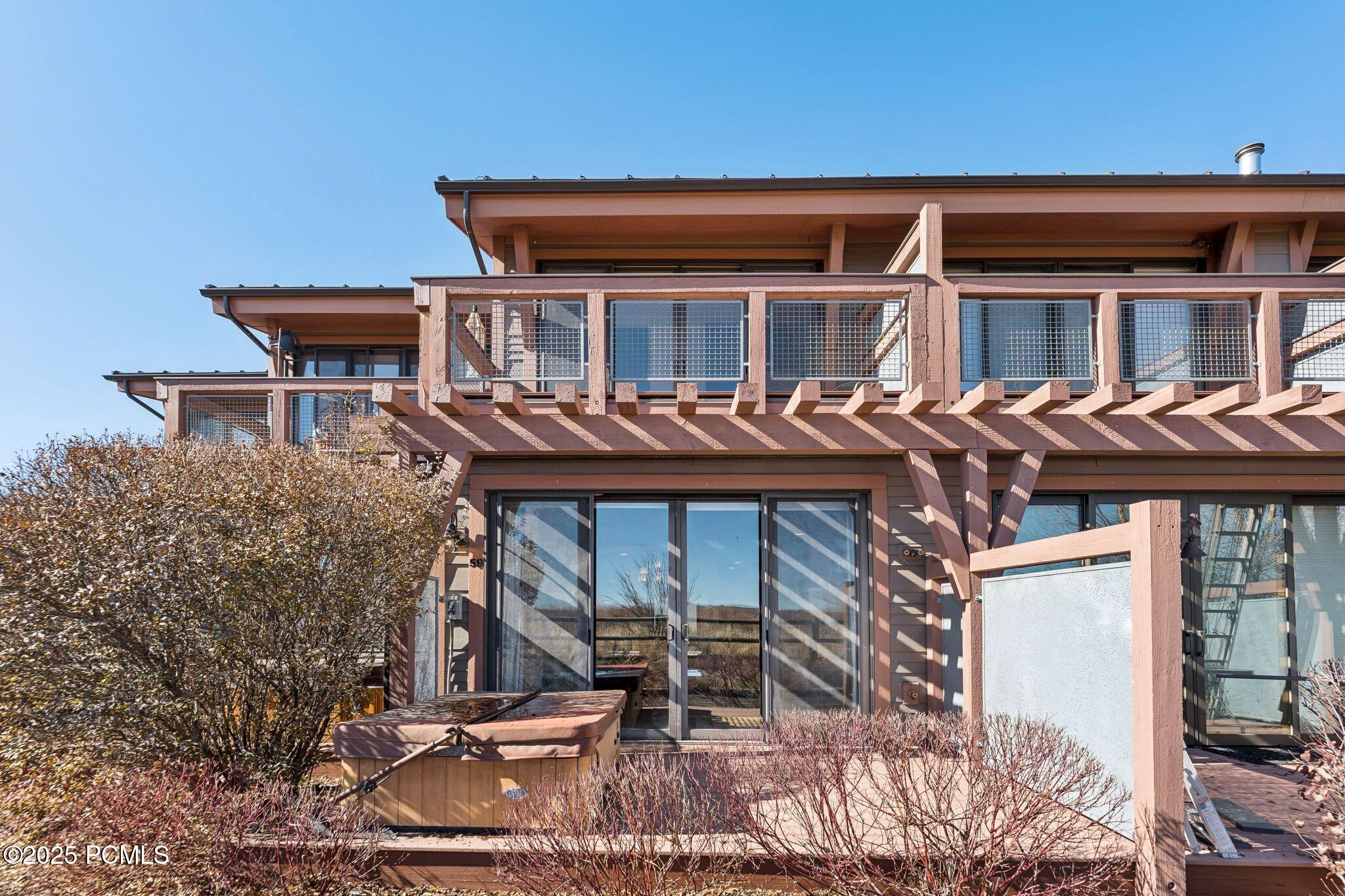 6056 S Park Lane, 59