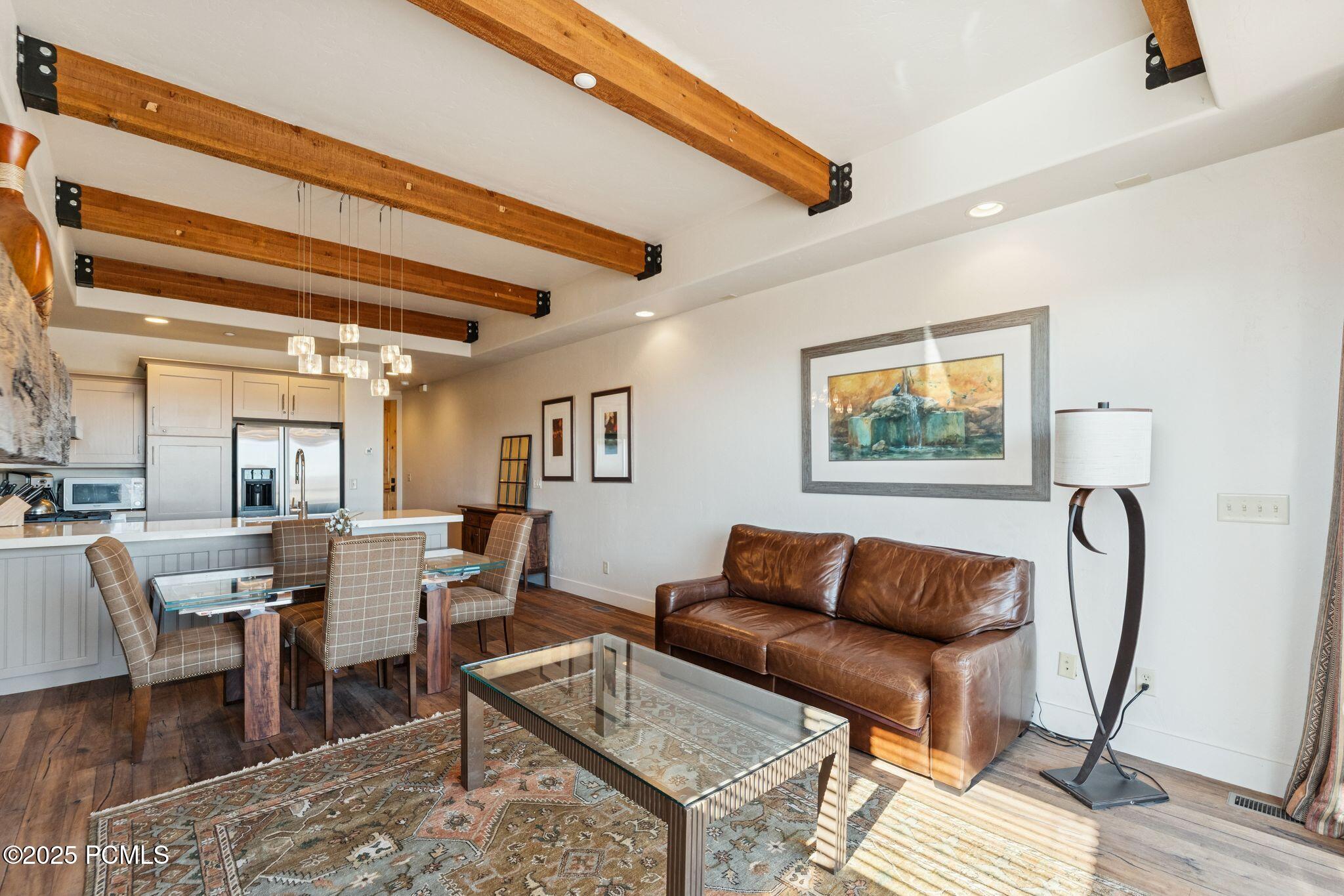 6056 S Park Lane, 59