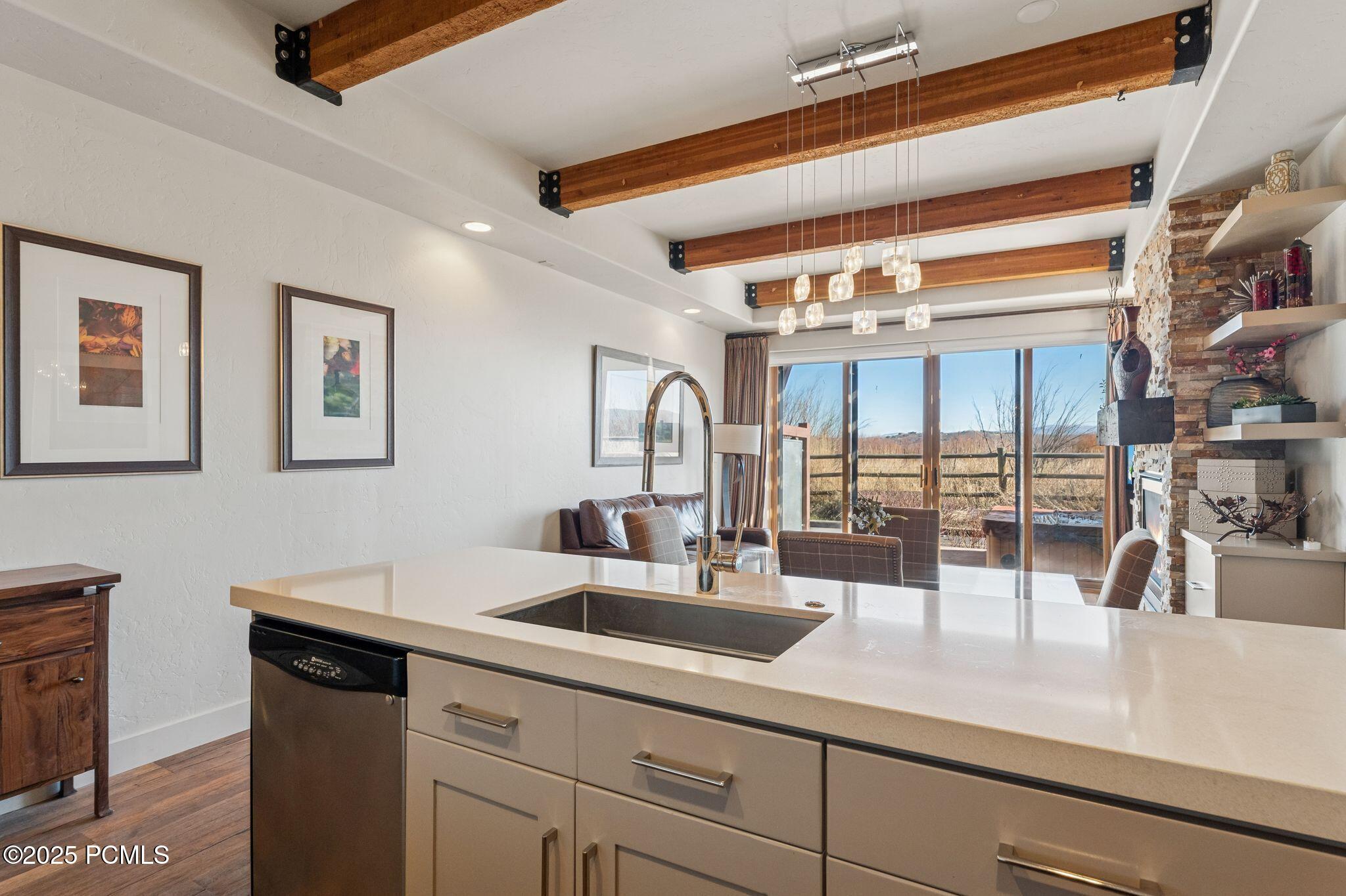 6056 S Park Lane, 59