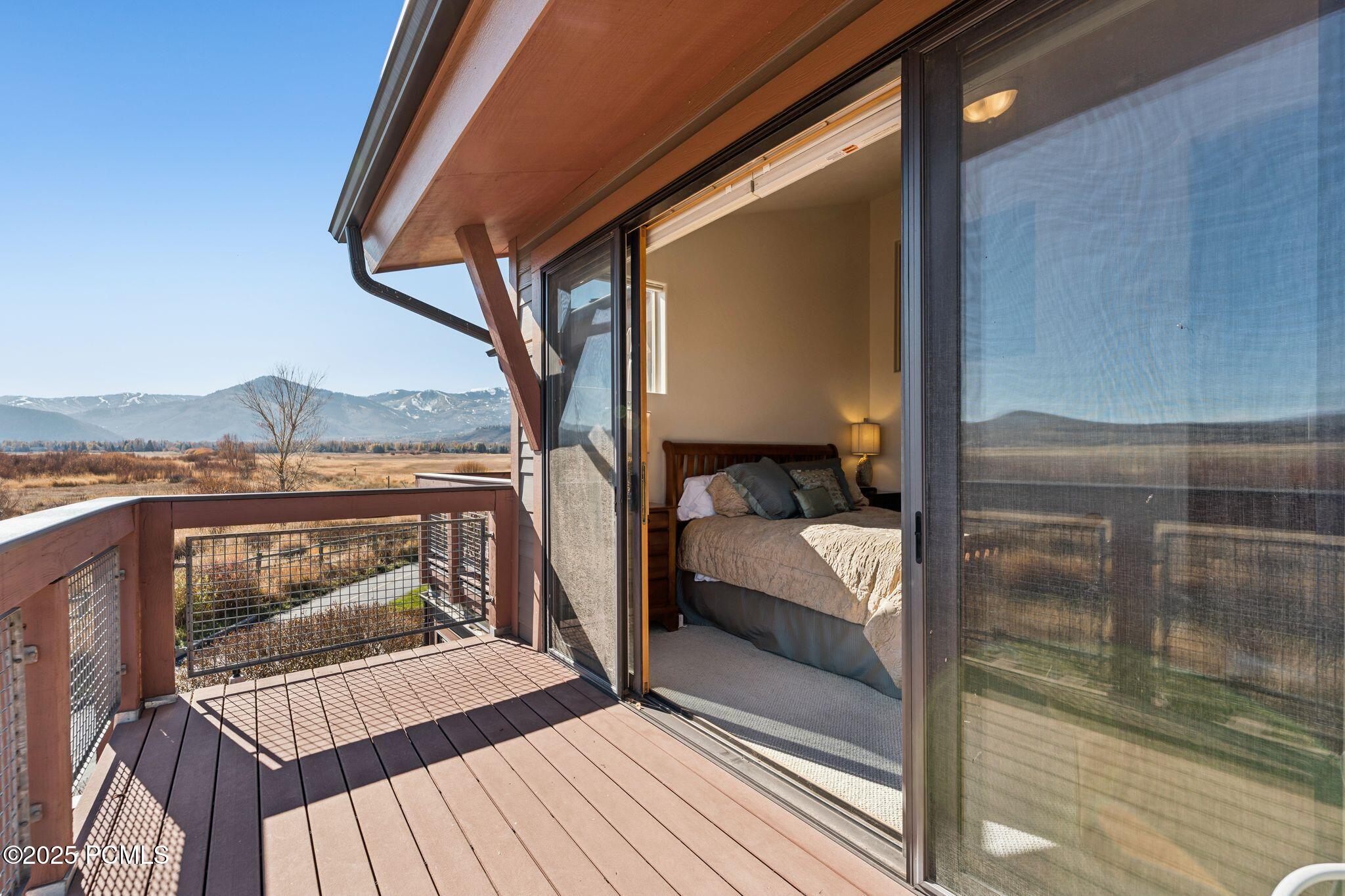 6056 S Park Lane, 59