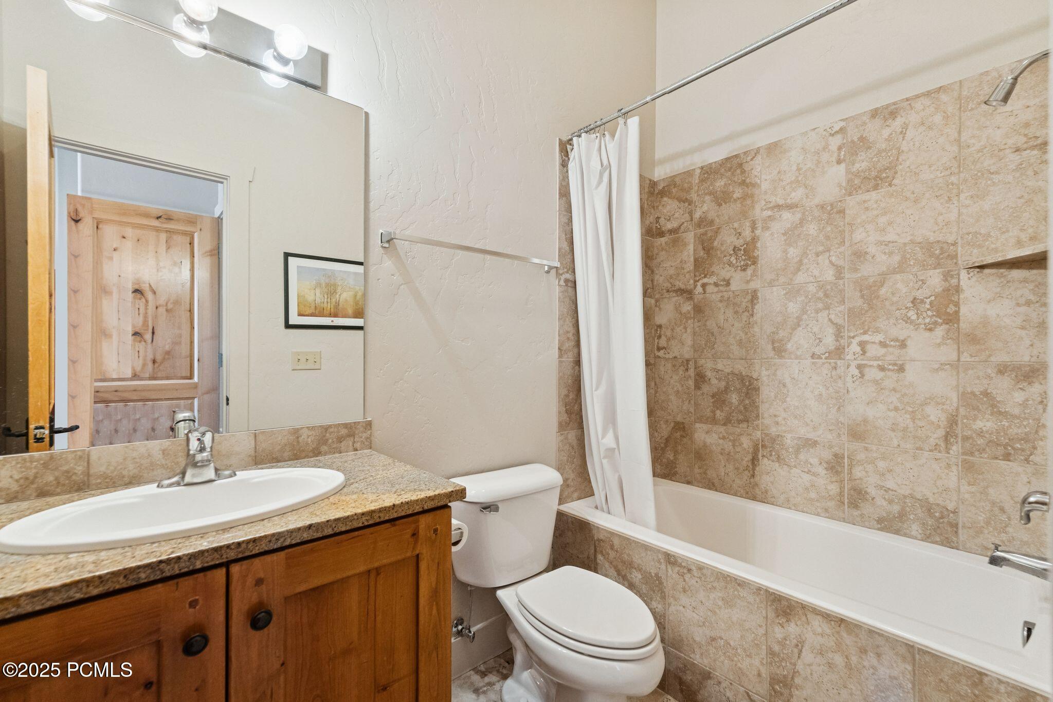 6056 S Park Lane, 59