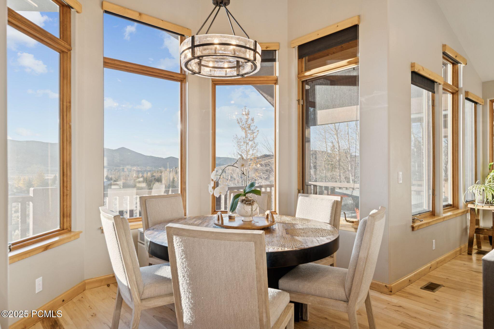 6035 Mountain Ranch Drive