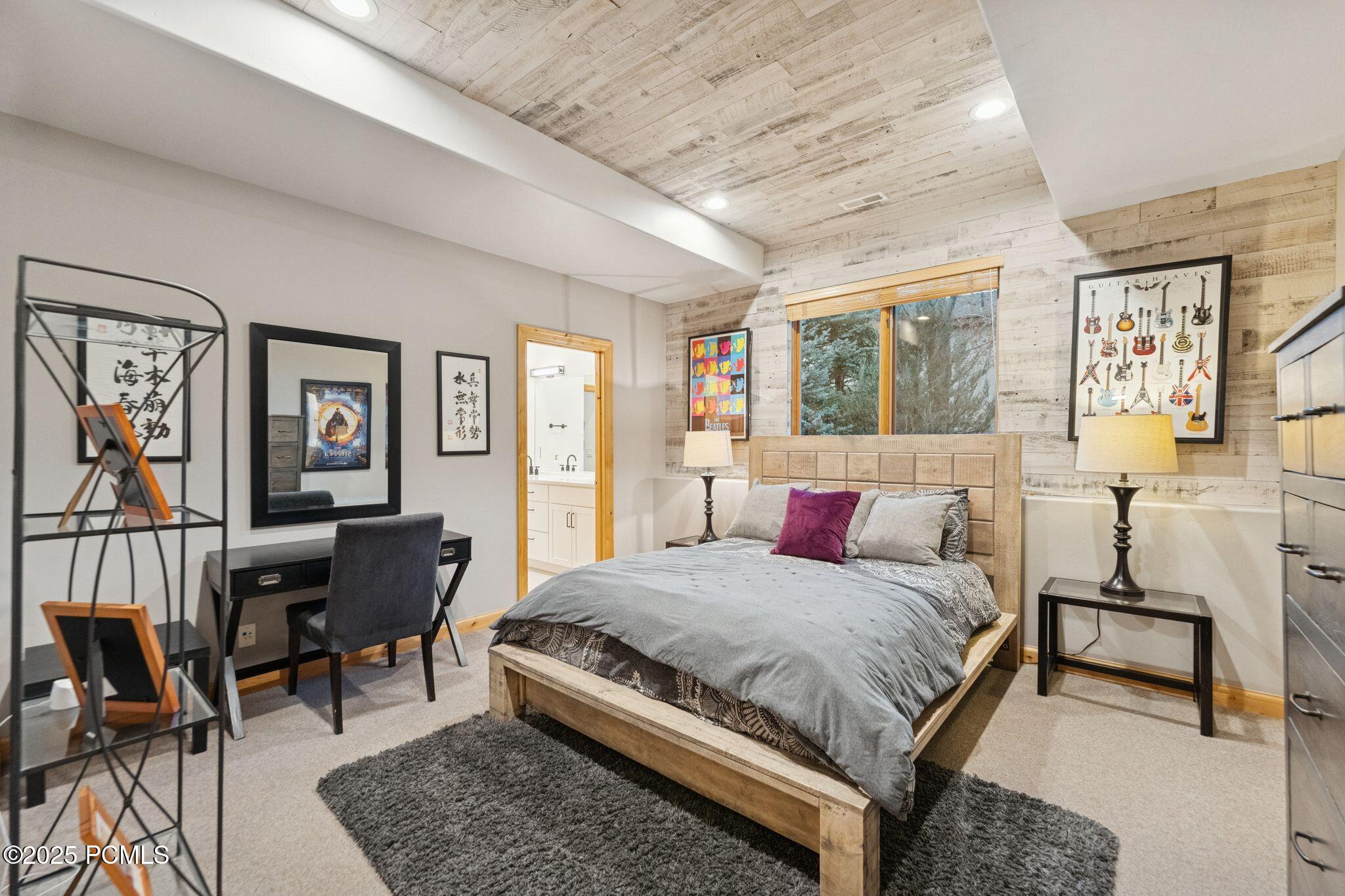 6035 Mountain Ranch Drive