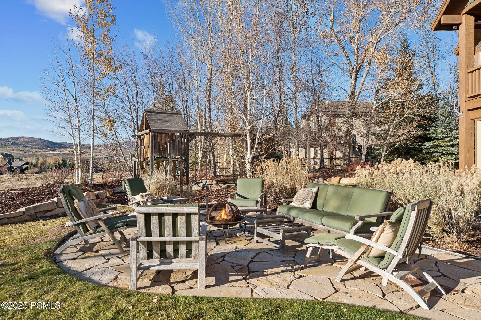 6035 Mountain Ranch Drive