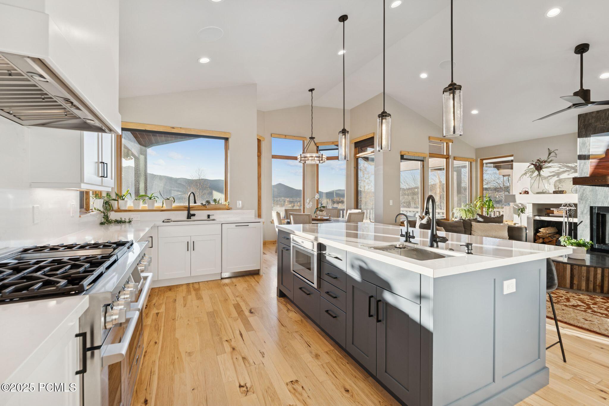 6035 Mountain Ranch Drive