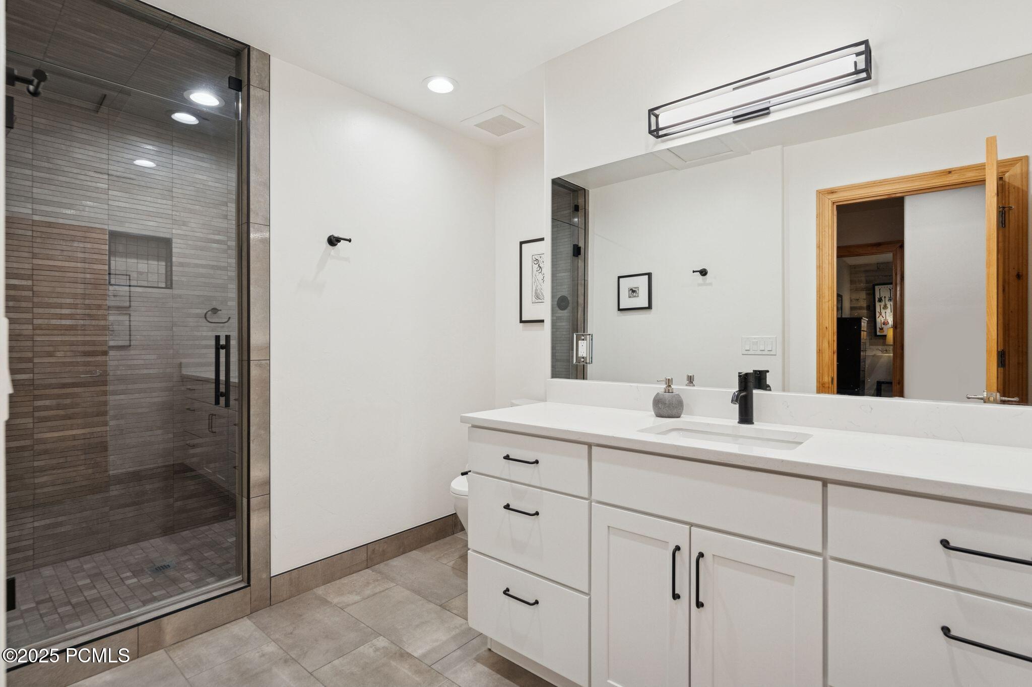 6035 Mountain Ranch Drive