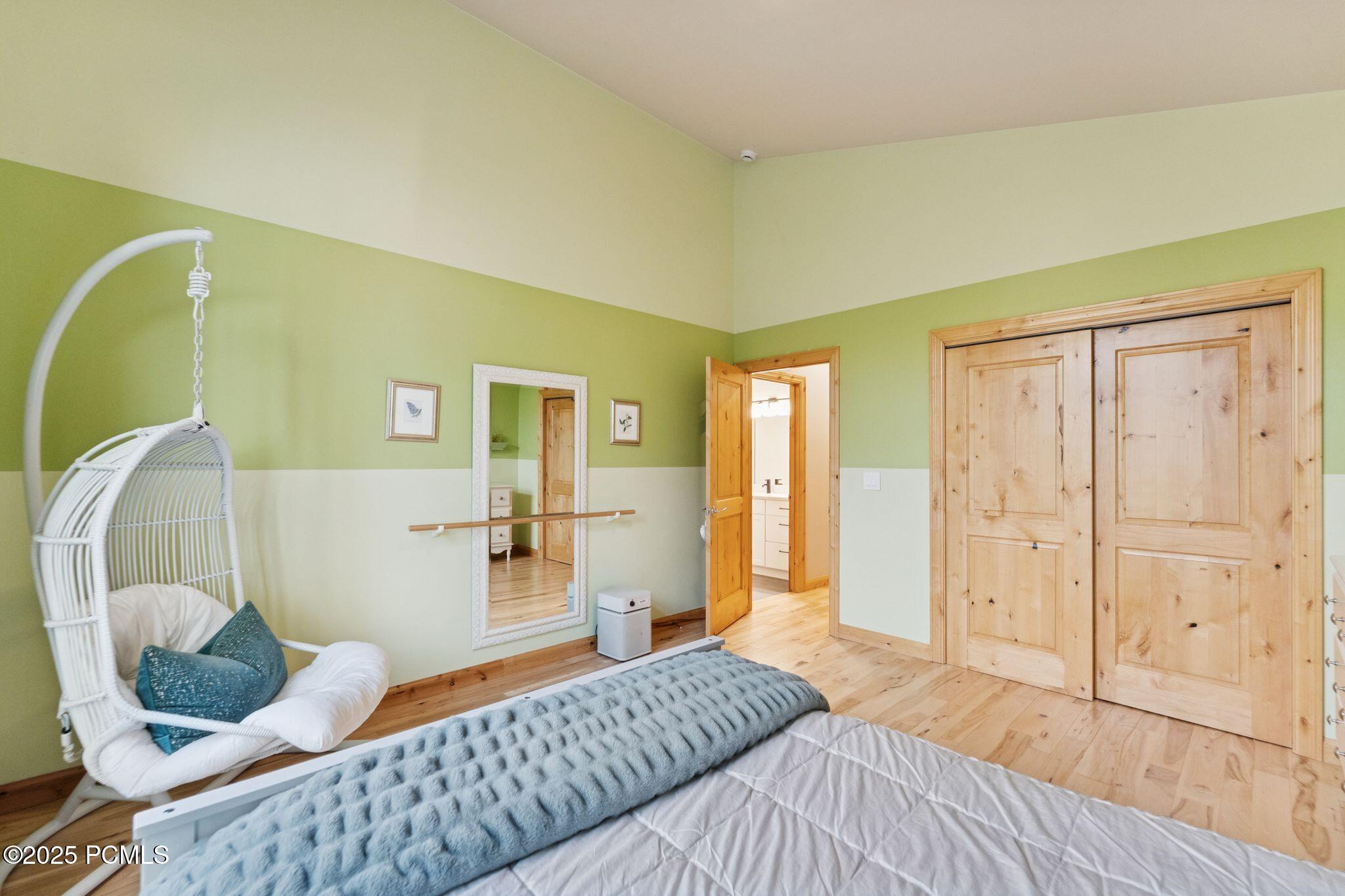 6035 Mountain Ranch Drive