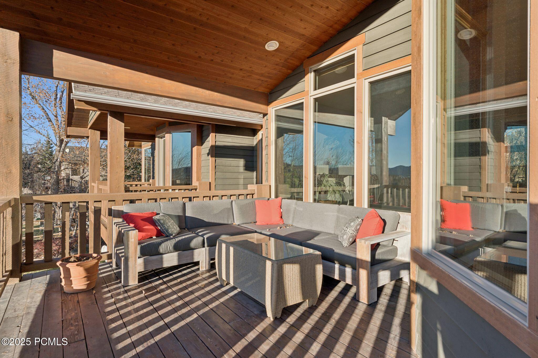 6035 Mountain Ranch Drive