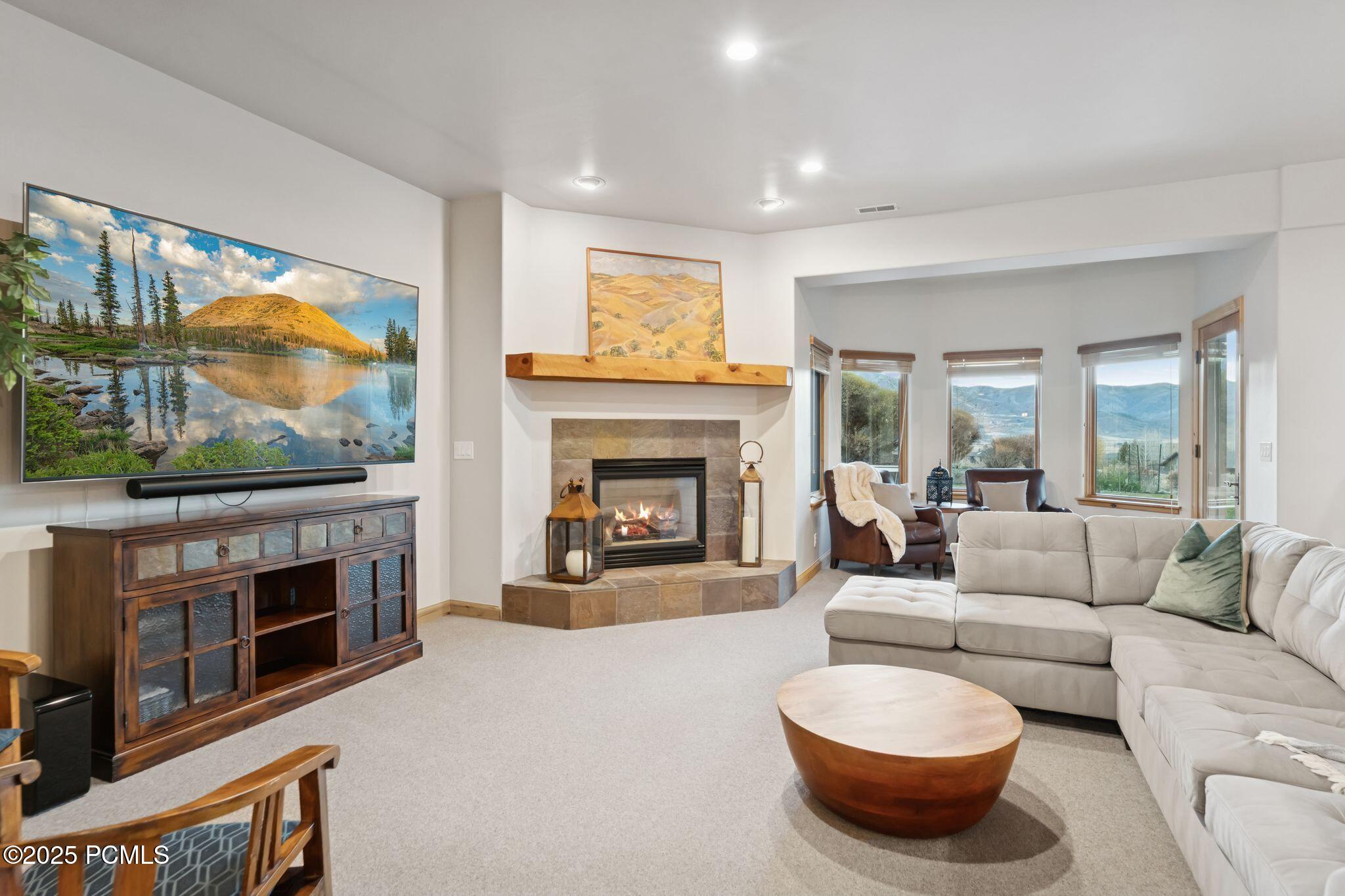 6035 Mountain Ranch Drive