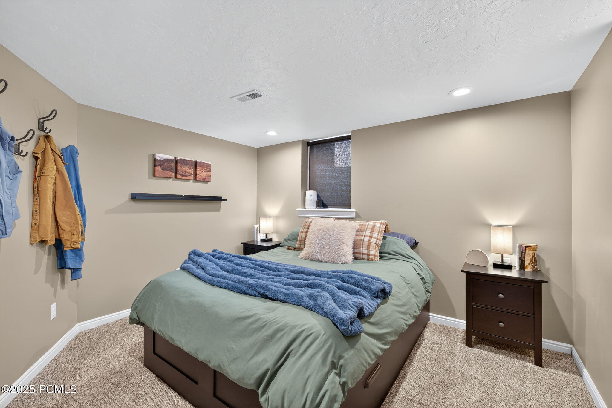 2719 S Imperial Street