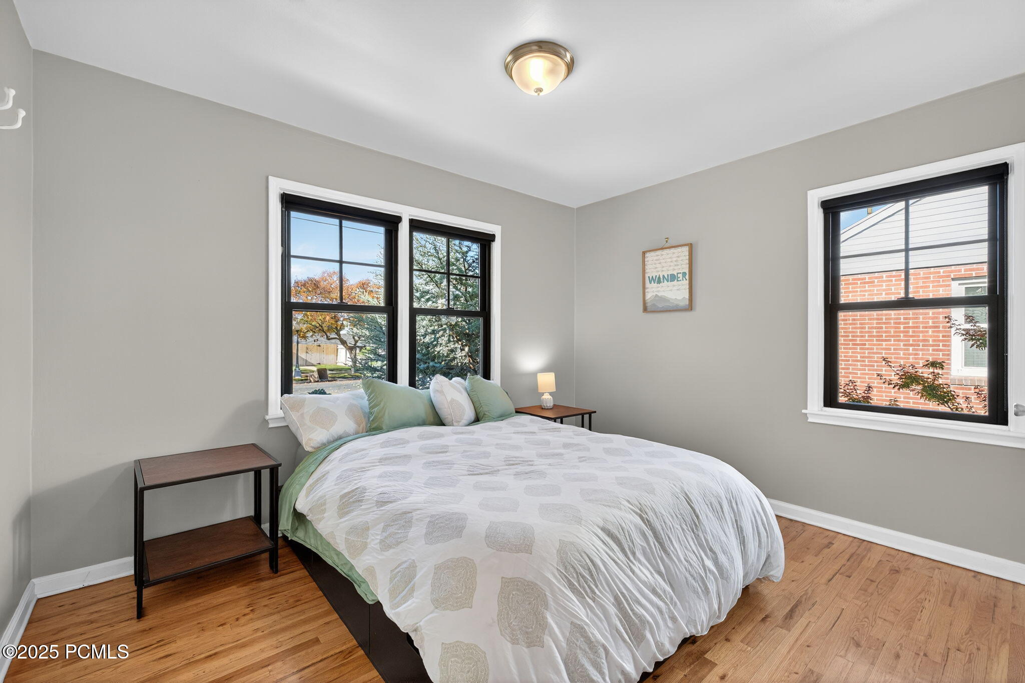 2719 S Imperial Street