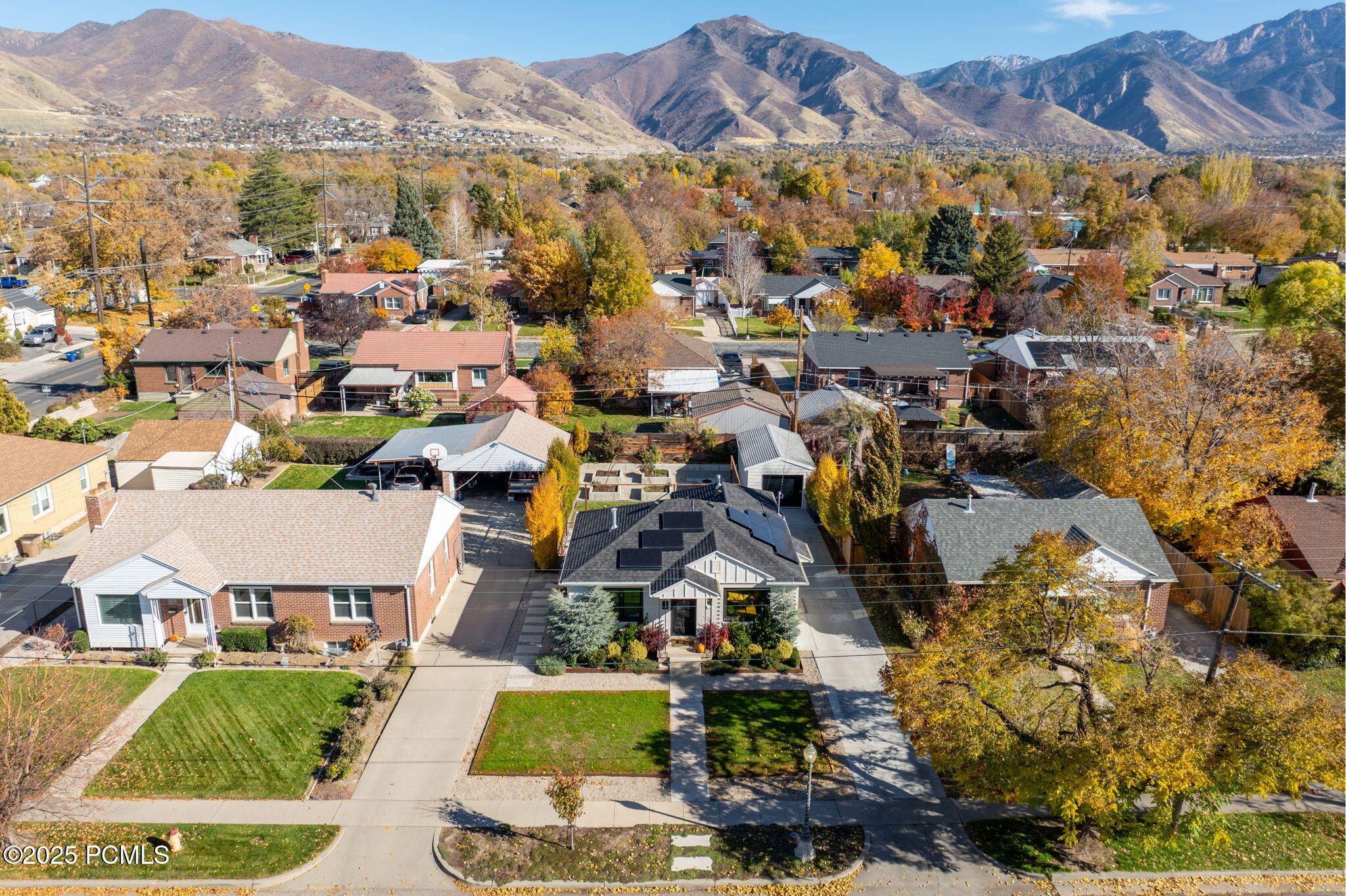 2719 S Imperial Street