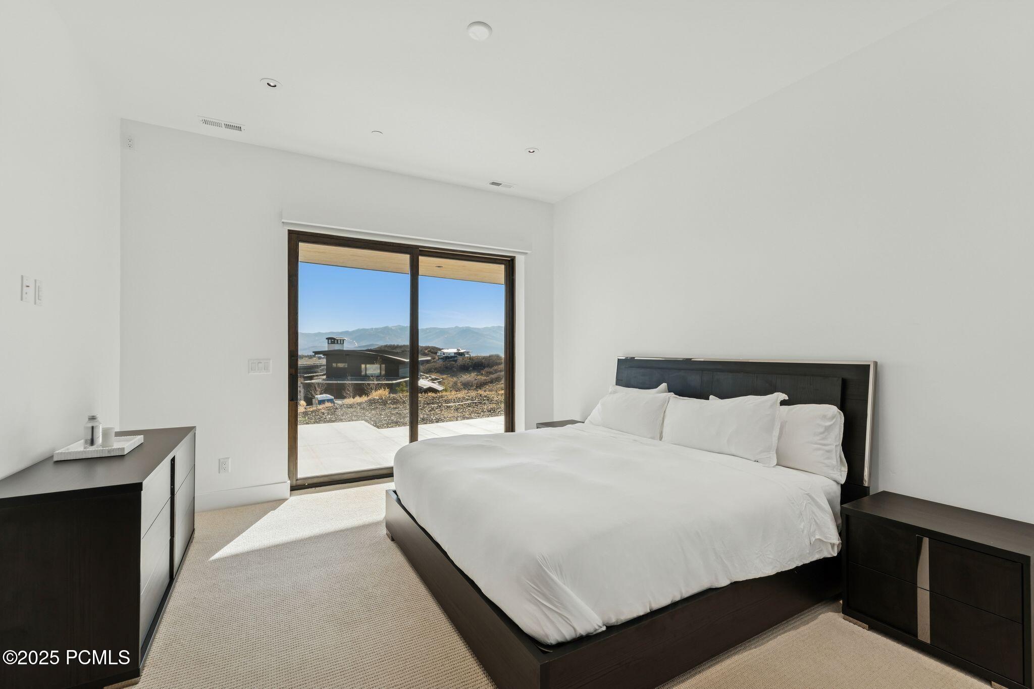 3404 E Wapiti Canyon Road