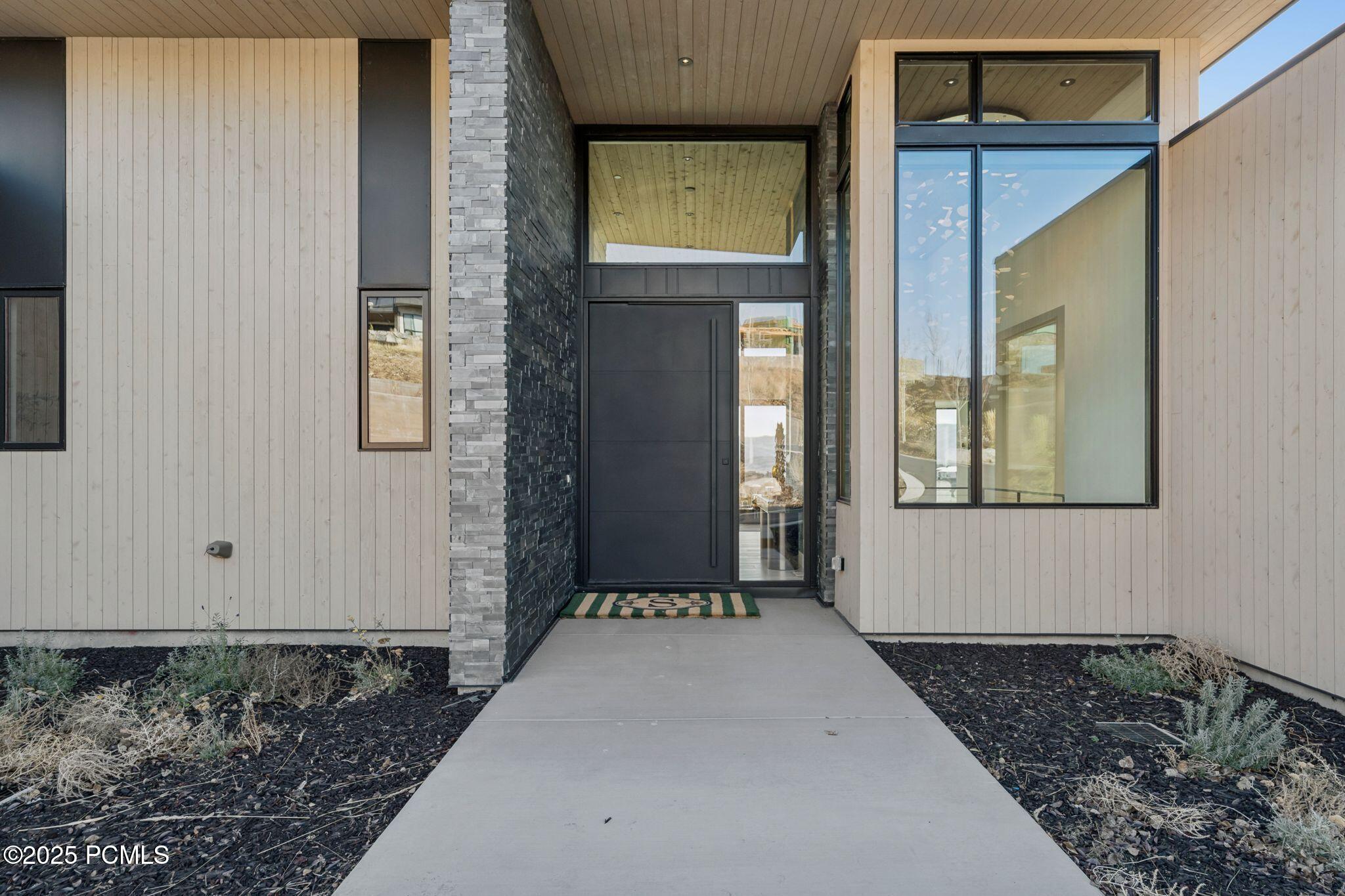 3404 E Wapiti Canyon Road