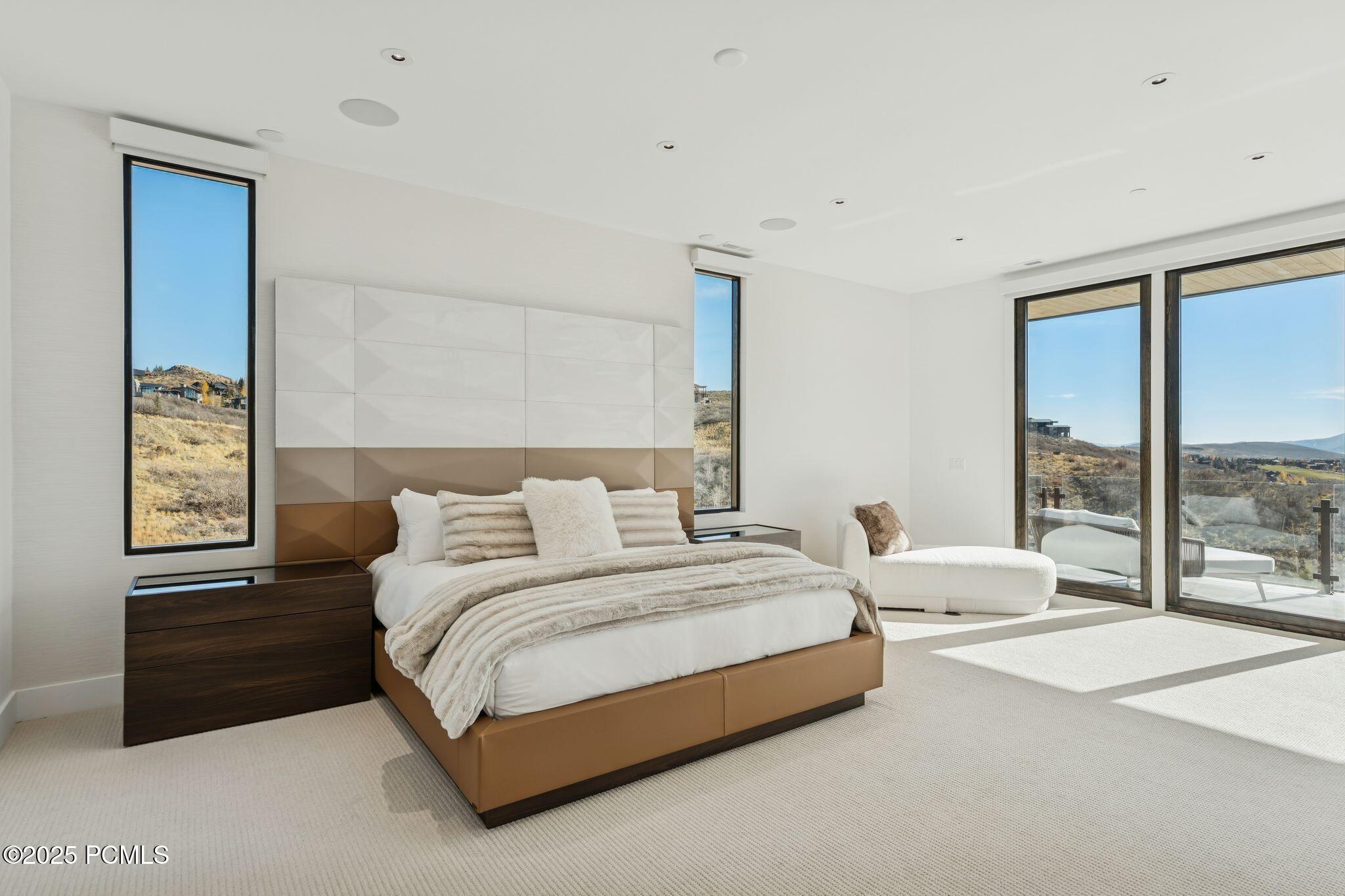 3404 E Wapiti Canyon Road