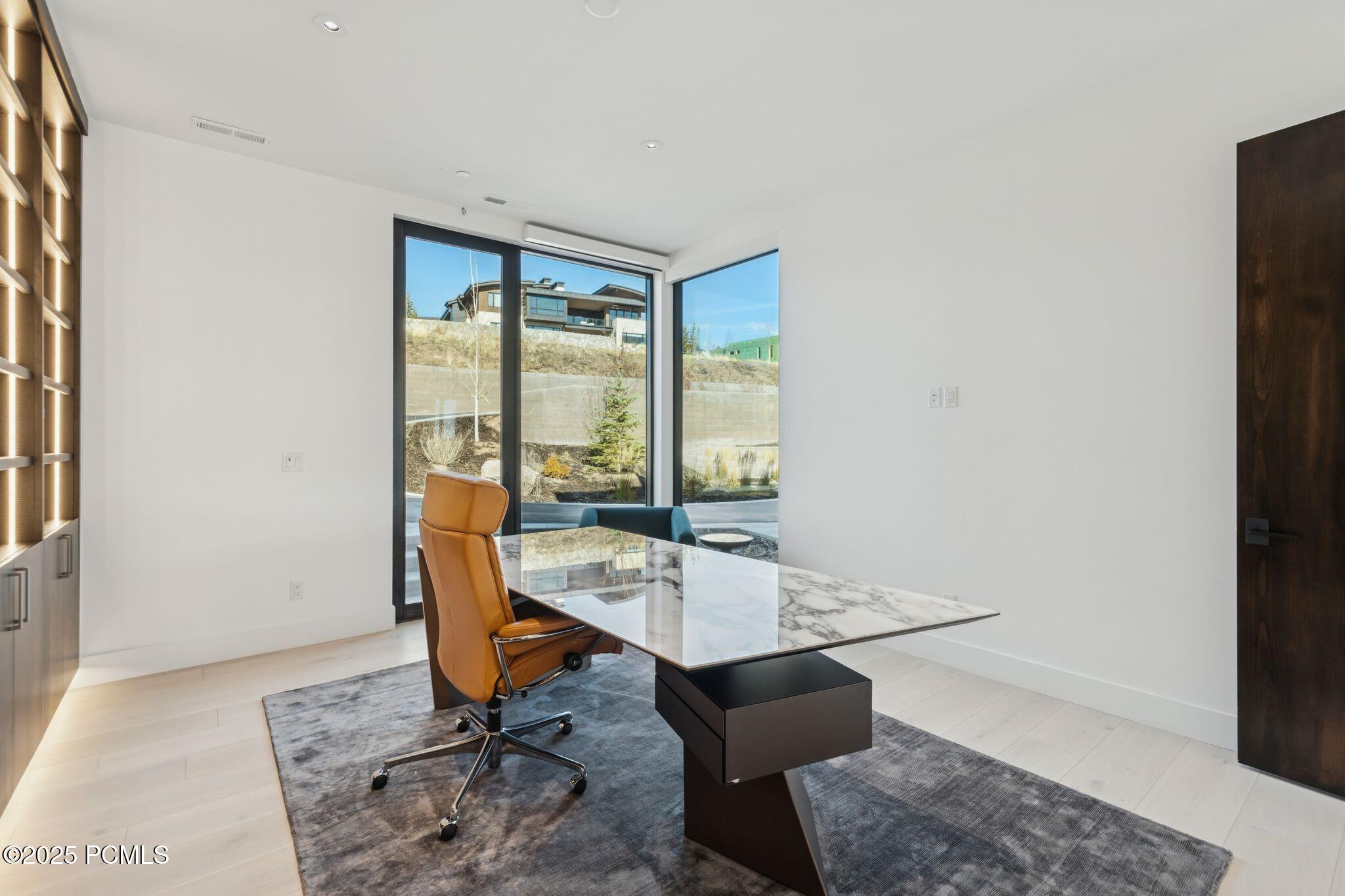 3404 E Wapiti Canyon Road