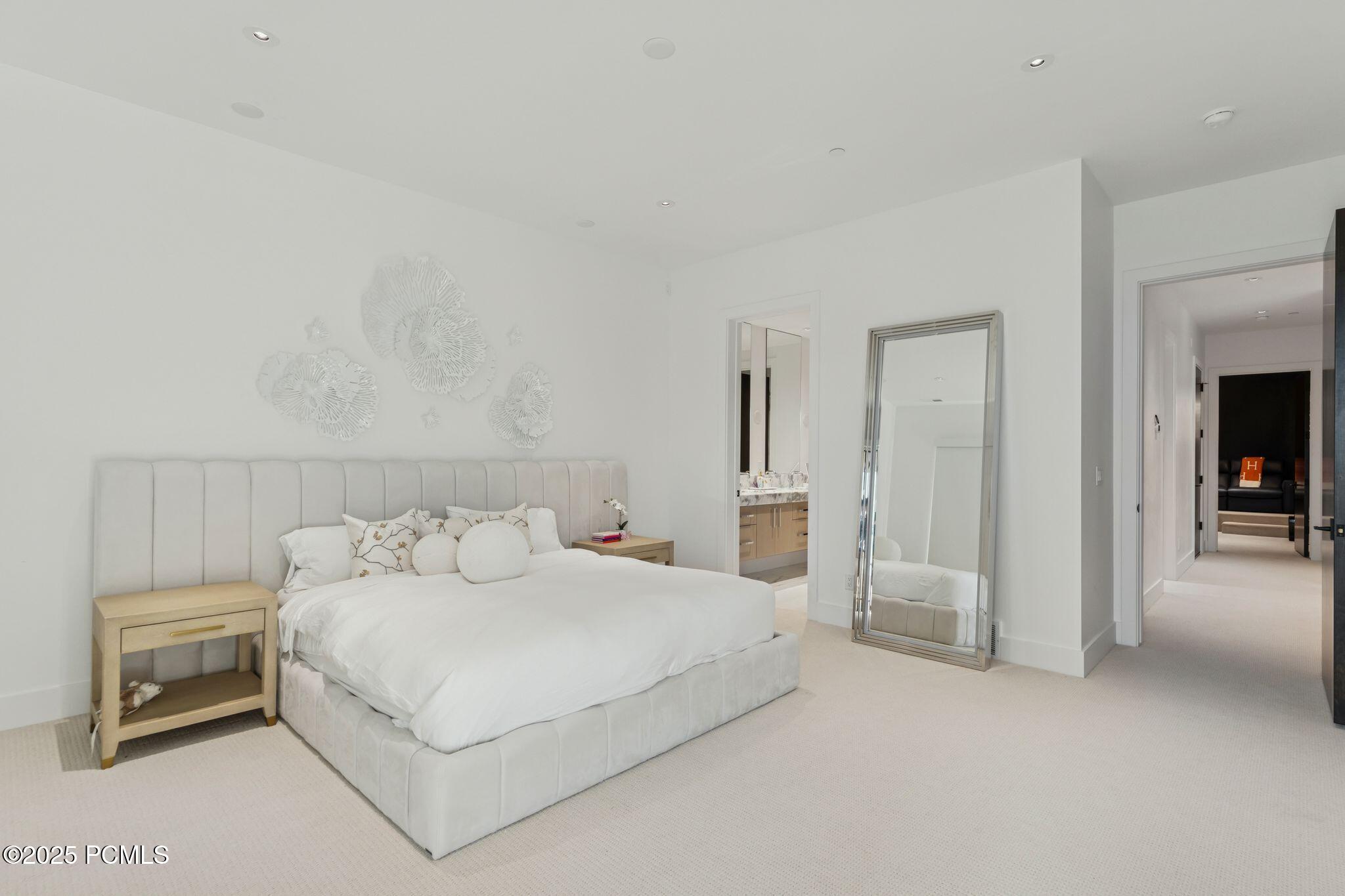 3404 E Wapiti Canyon Road