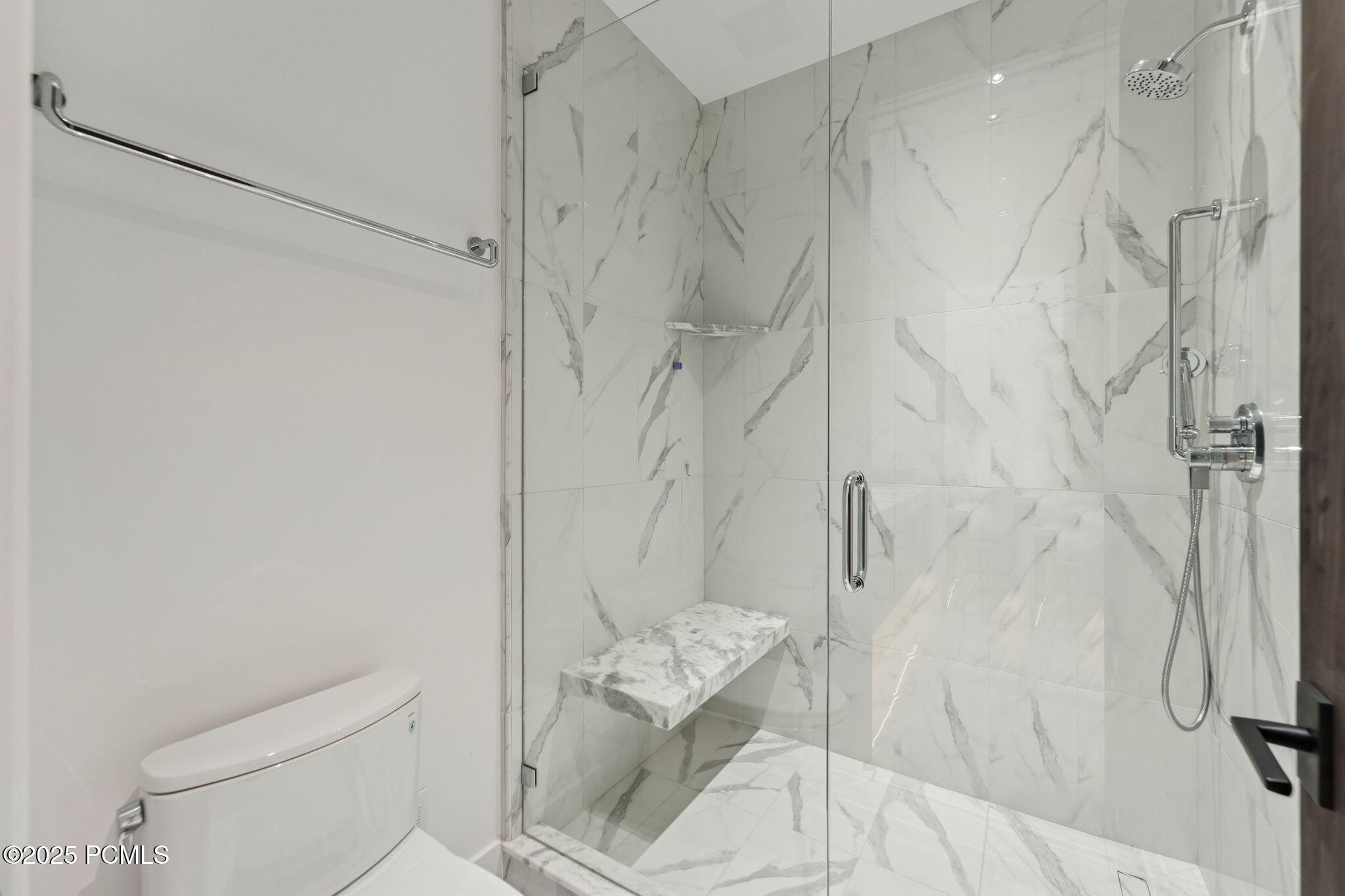 3404 E Wapiti Canyon Road