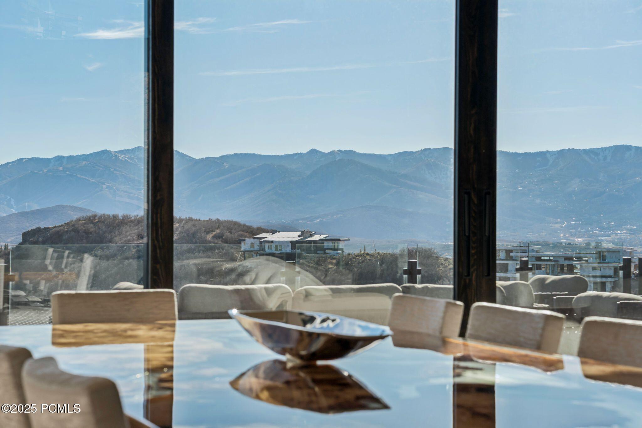 3404 E Wapiti Canyon Road